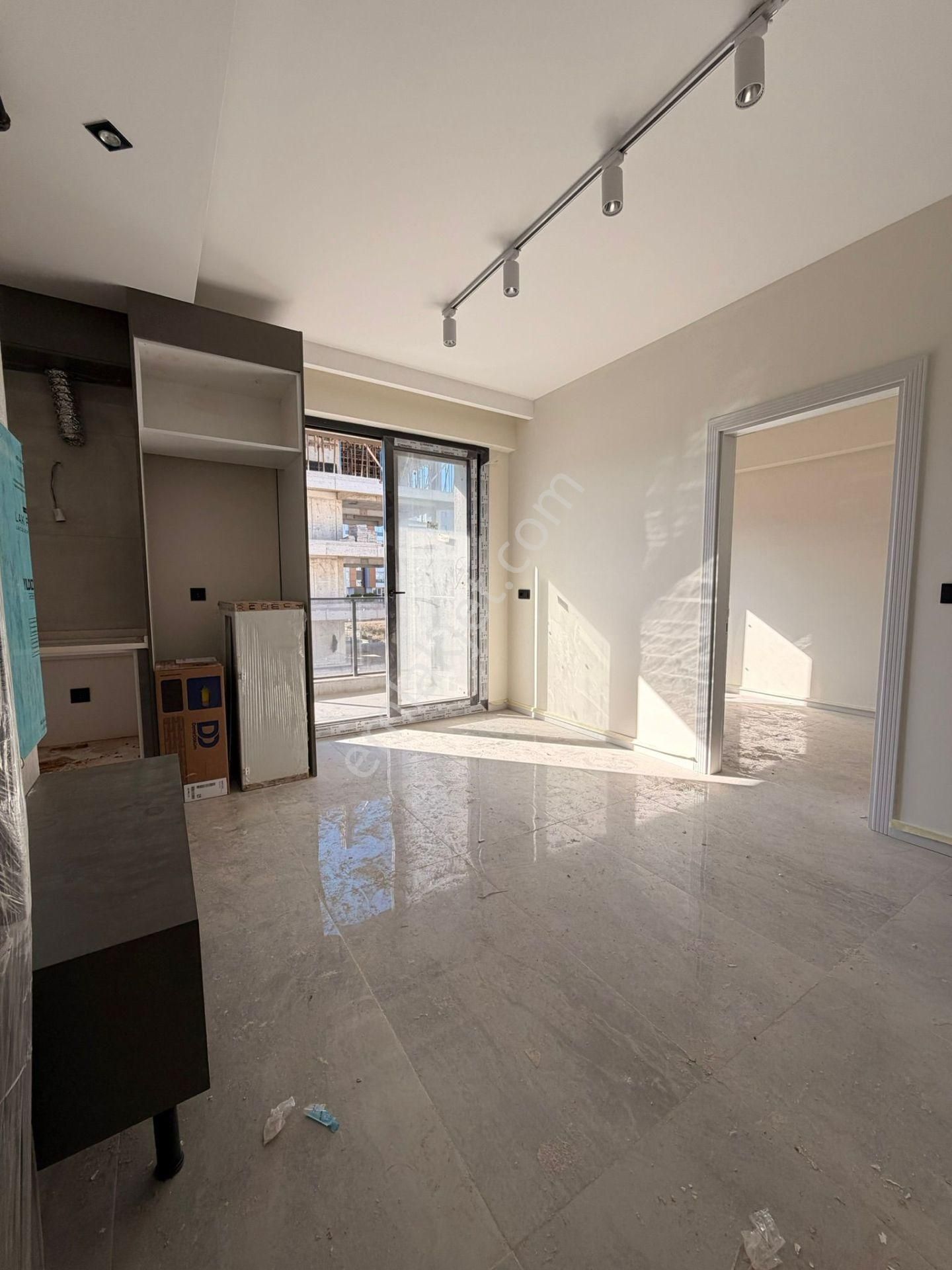 Özmecaz'dan Şehir Hastanesi Karşısı 1+1 Arakat Asansörlü Balkonlu Sıfır Apart - Görsel 2