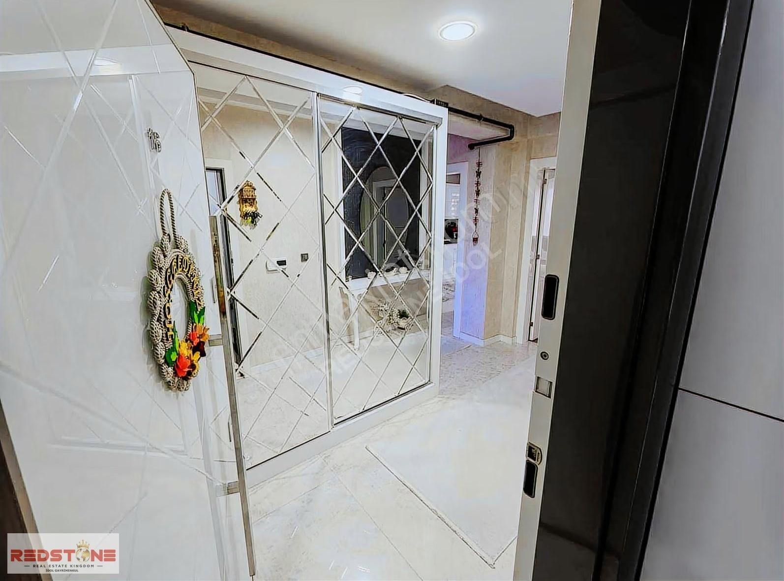 Redstone İdol'den Şemiklerde Site İçerisinde Kiralık 3+1 - Görsel 33