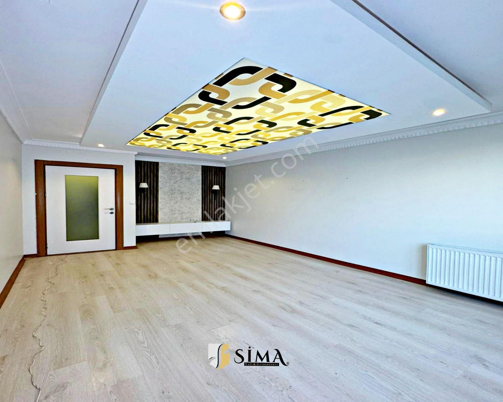 Metrobüse 5 Dk Mesafede Ana Cadde Üzeri 2+1 Arakat Geniş Daire!! - Görsel 2