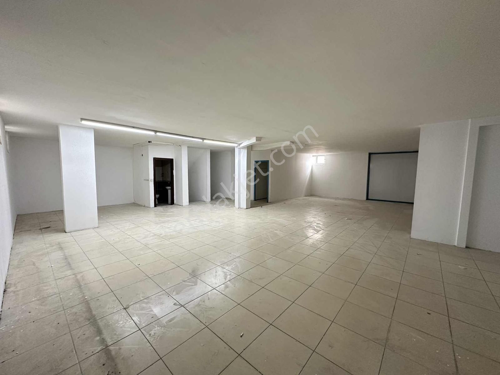 İşlek Ana Cadde Üzeri Kurumsala Da Uygun Satılık Geniş Dükkan - Görsel 19