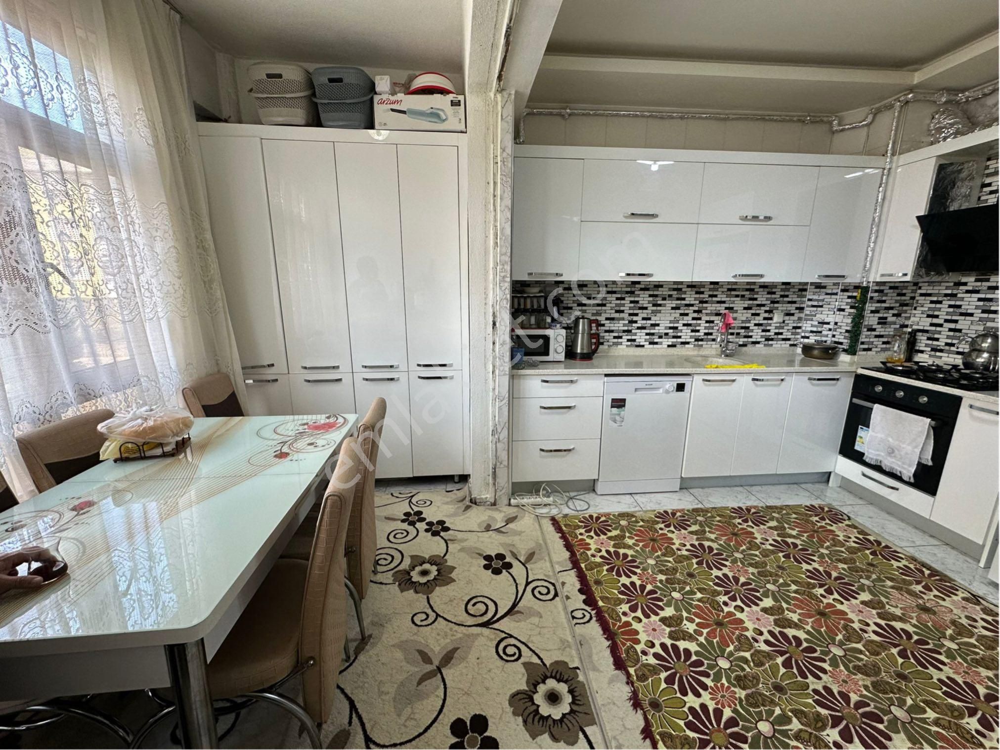 Karatay Hamzaoğlu Mahallesi Satılık 3+1daire - Görsel 19