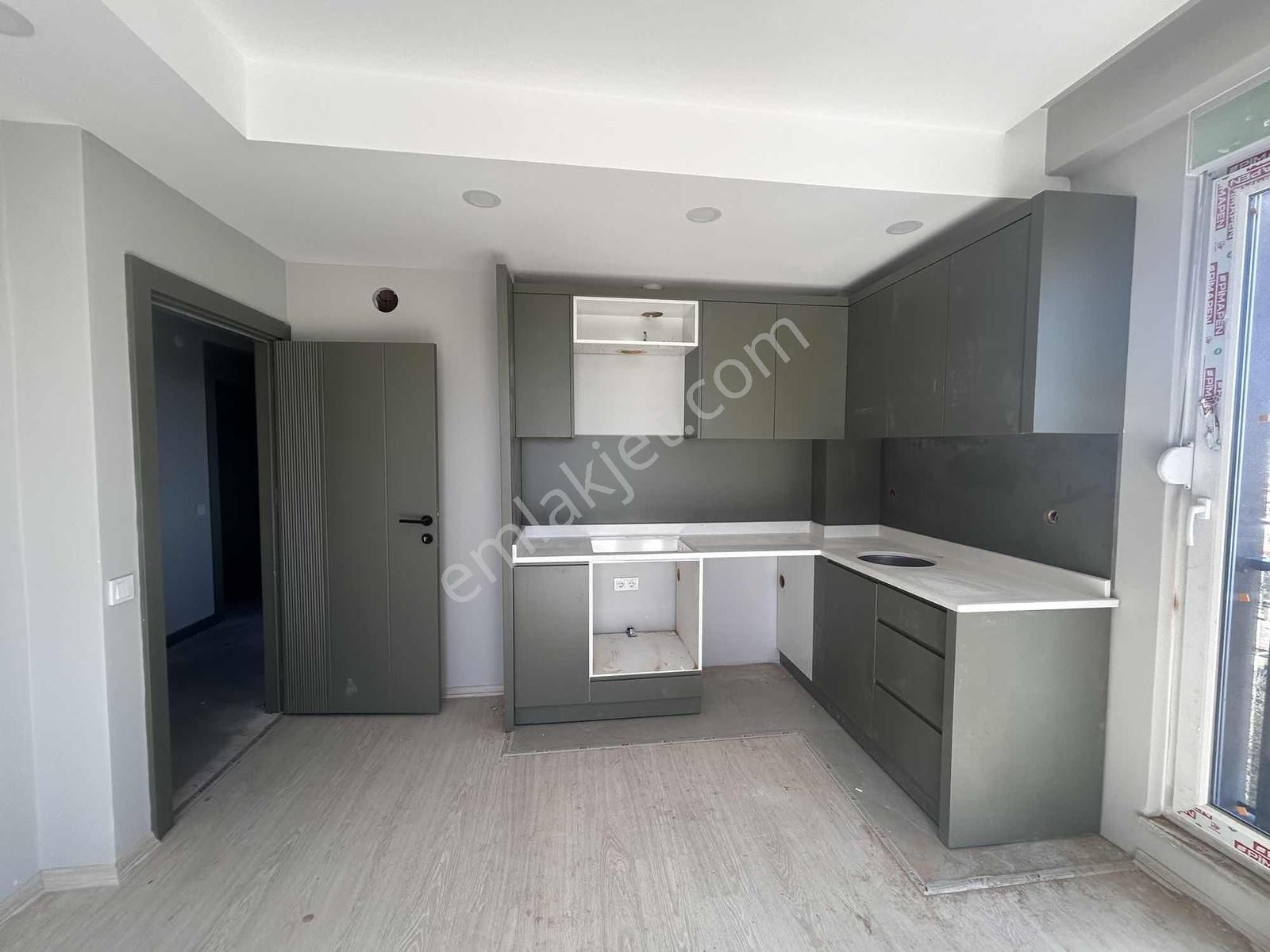 Kepez Göksu Da Satılık Site İçi 2+1 Havuzlu K. Otoparklı - Görsel 17