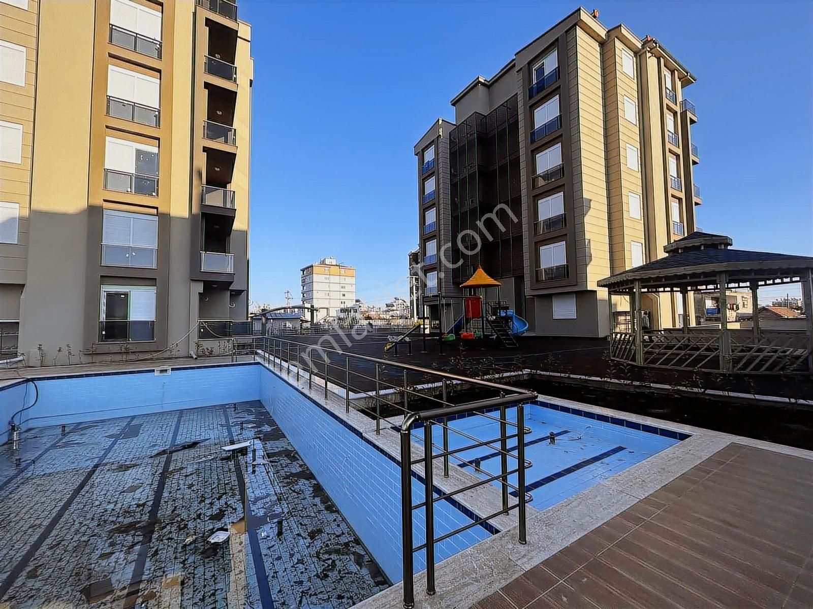 Kepez Göksu Da Satılık 1+1 Katta Daire