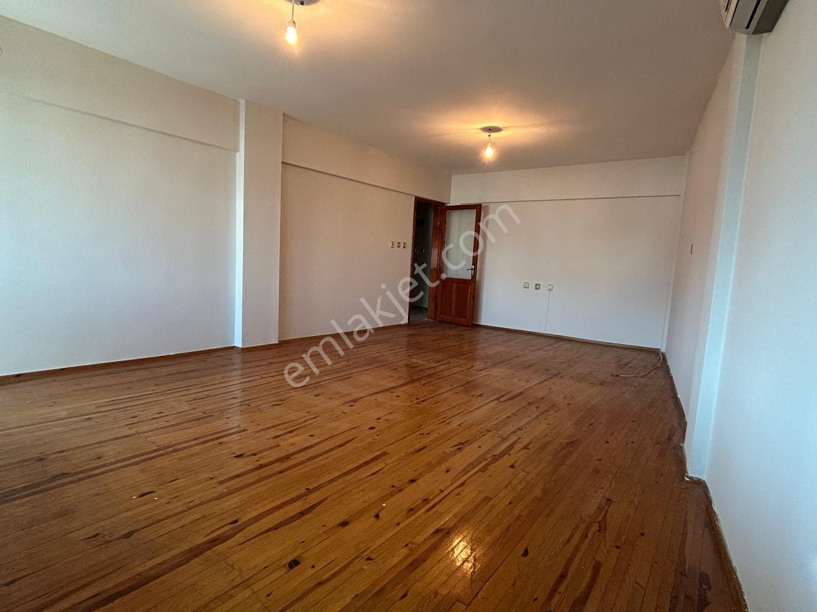 Binyapı'dan Atatürk Caddesinde 3+1 Fırsat Daire - Görsel 6