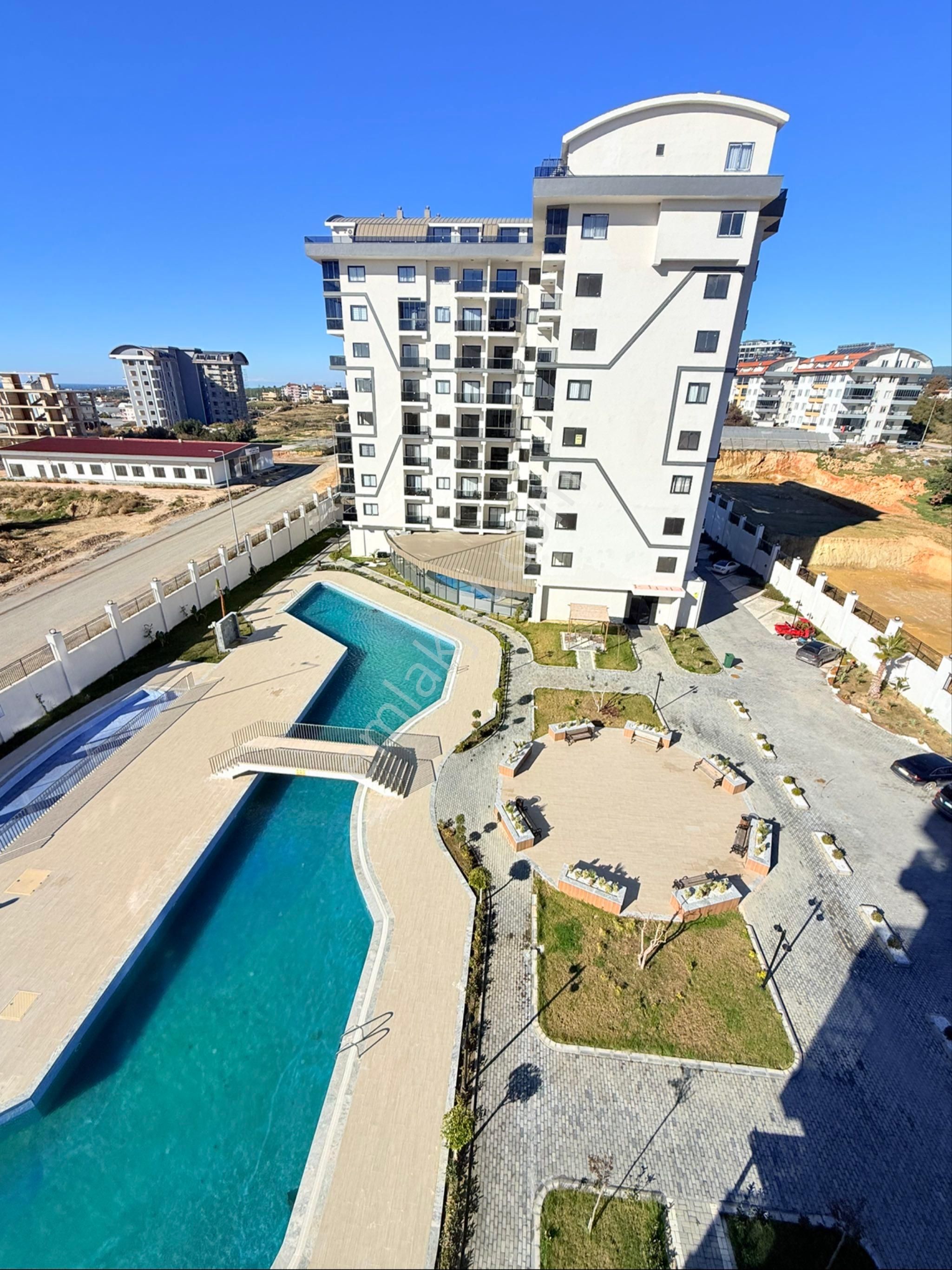 Alanya Payallar Lüks Sitede Kiralık 1+1 Daire - Görsel 6