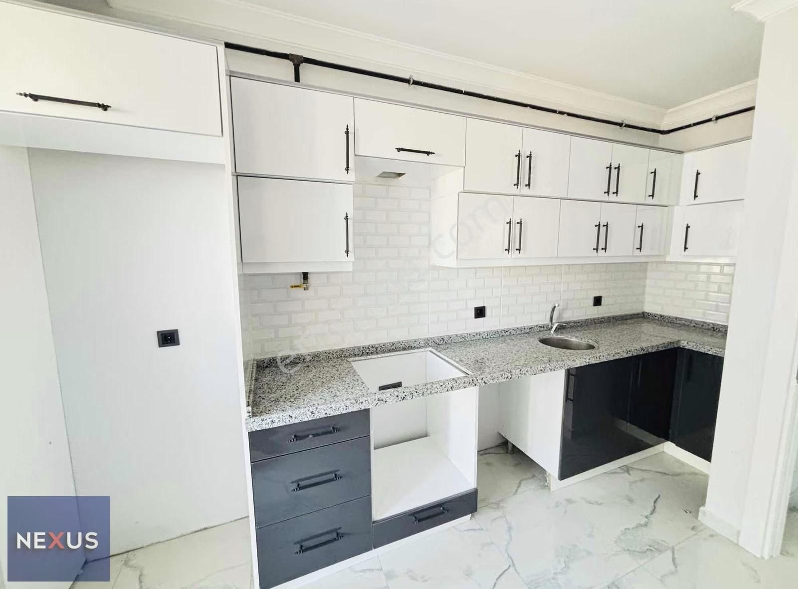 Sultanbeyli Akşemsettin Mah Butik Sitede Kiralık 3+1 Daire - Görsel 4