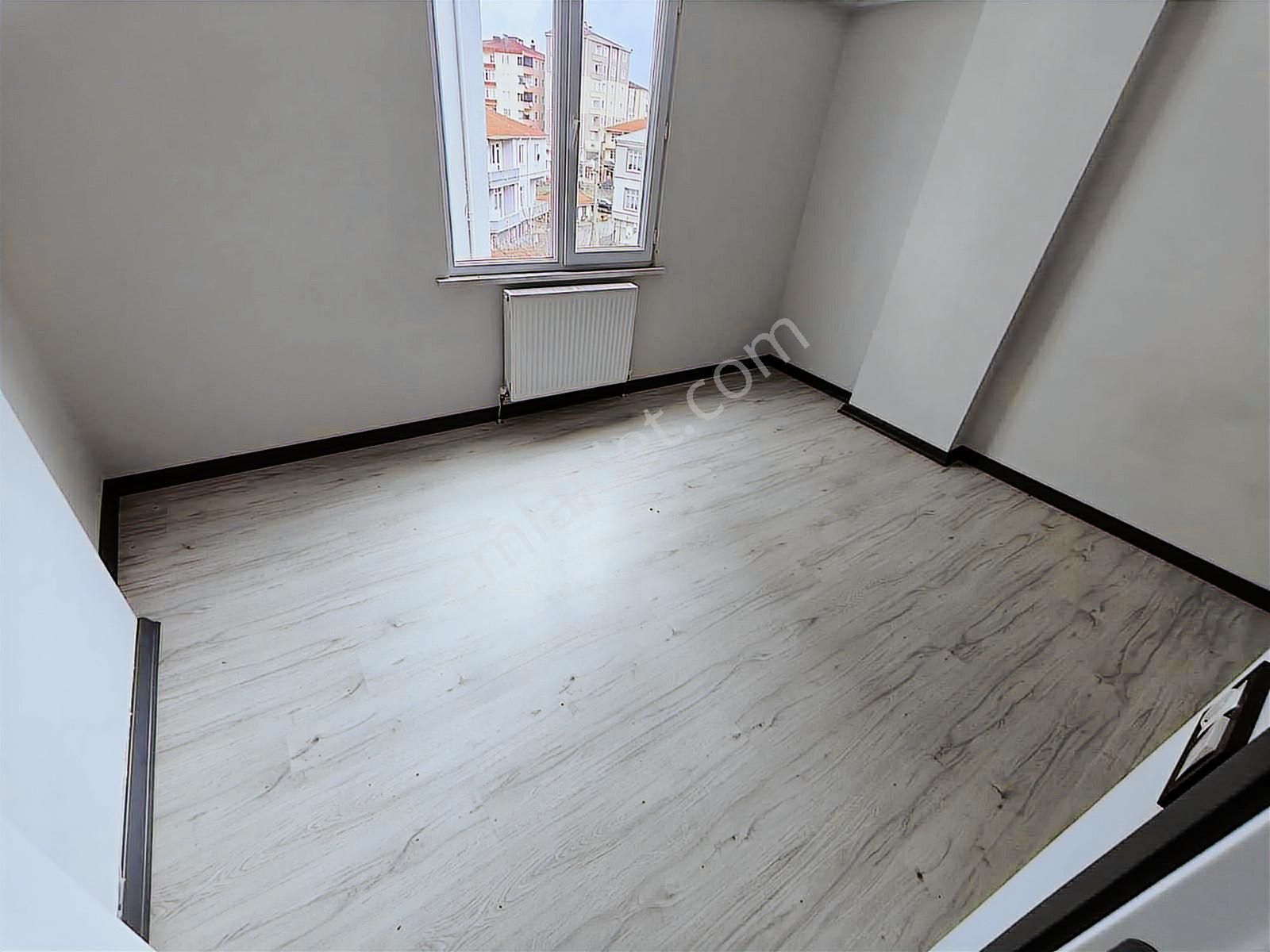 Kızılpınar 4yol Mevki İskanlı Ankastreli Kombili 2+1daire - Görsel 2