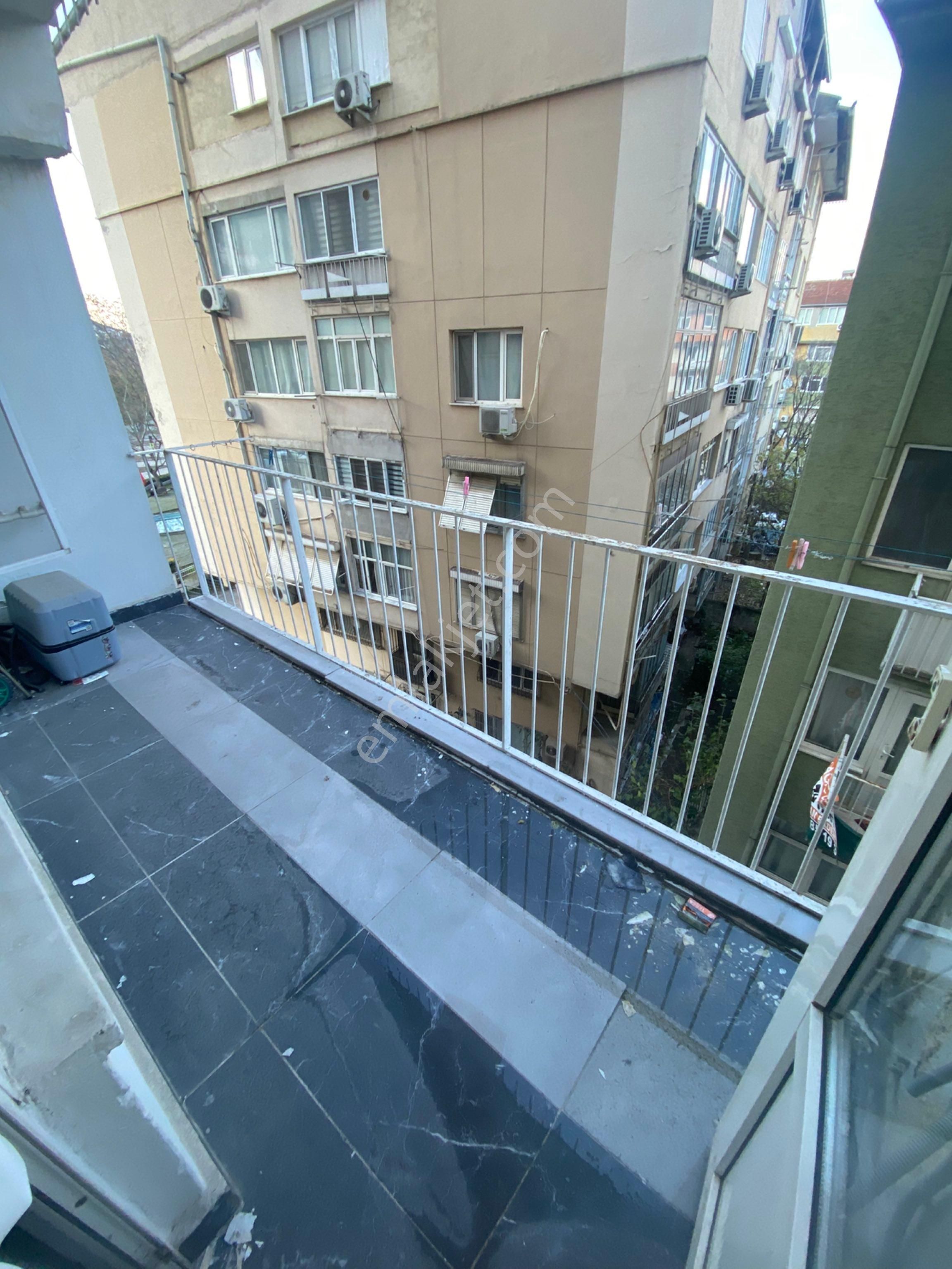 Cihangir Emlaktan Altıparmak Cadde Üzeri Geniş Bakımlı Satılık Daire - Görsel 7