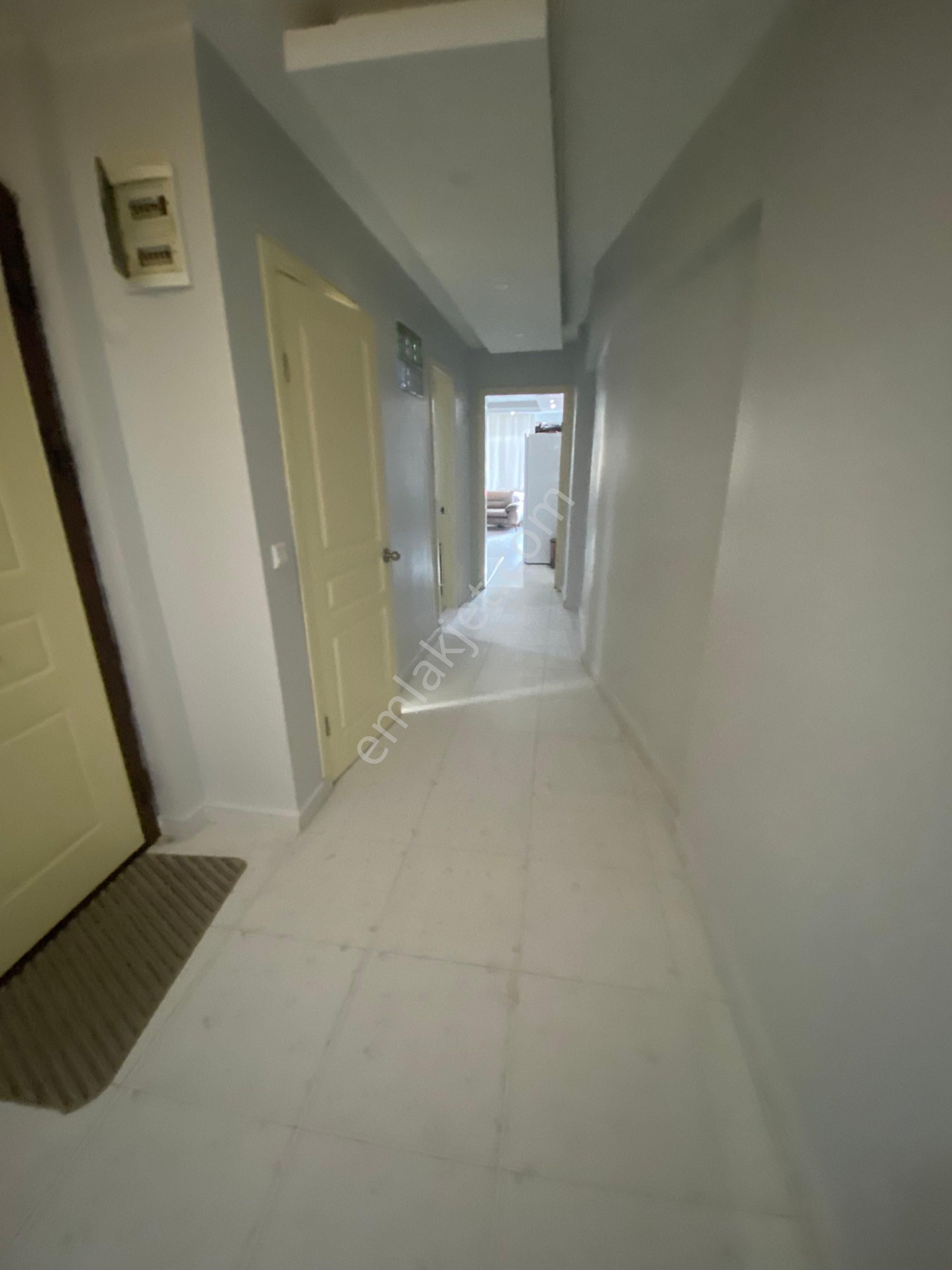 Cihangir Emlaktan Altıparmak Cadde Üzeri Geniş Bakımlı Satılık Daire - Görsel 12