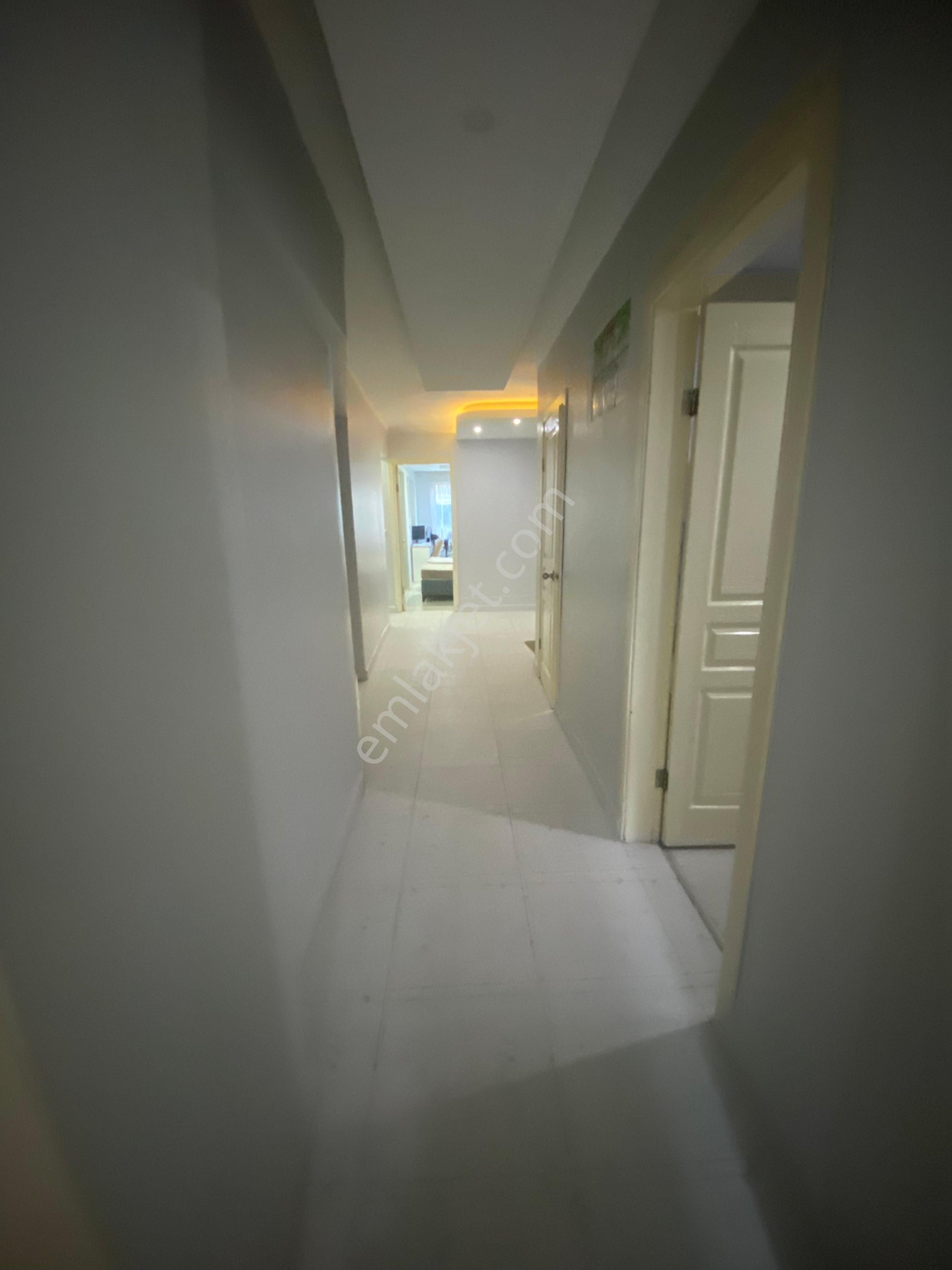 Cihangir Emlaktan Altıparmak Cadde Üzeri Geniş Bakımlı Satılık Daire - Görsel 16