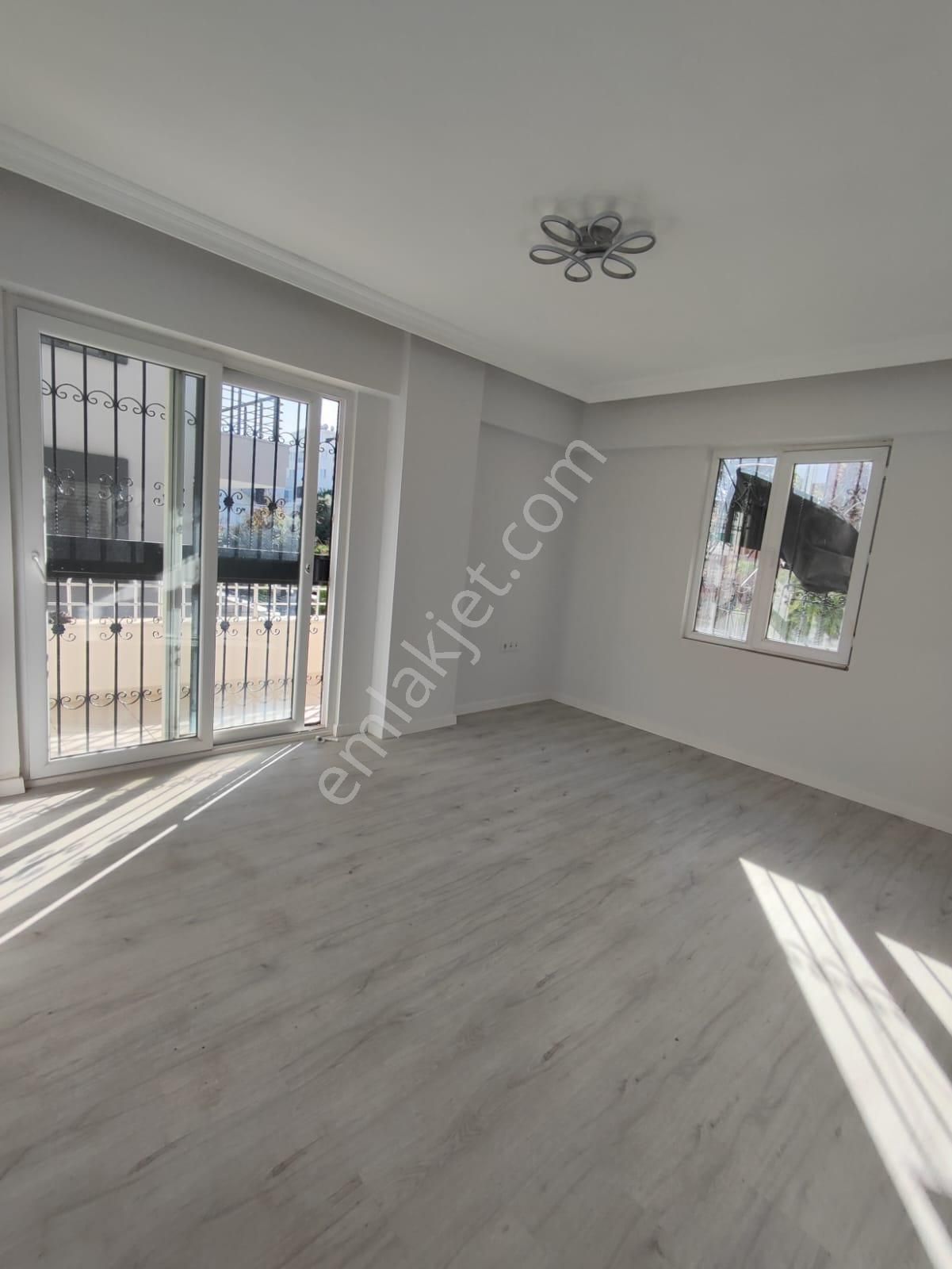 Altınkumda Denize 500 Metre 2+1 Ayrı Mutfak Fırsat Daire !!! - Görsel 15