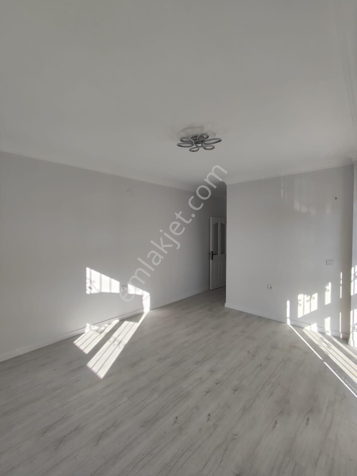 Altınkumda Denize 500 Metre 2+1 Ayrı Mutfak Fırsat Daire !!! - Görsel 14