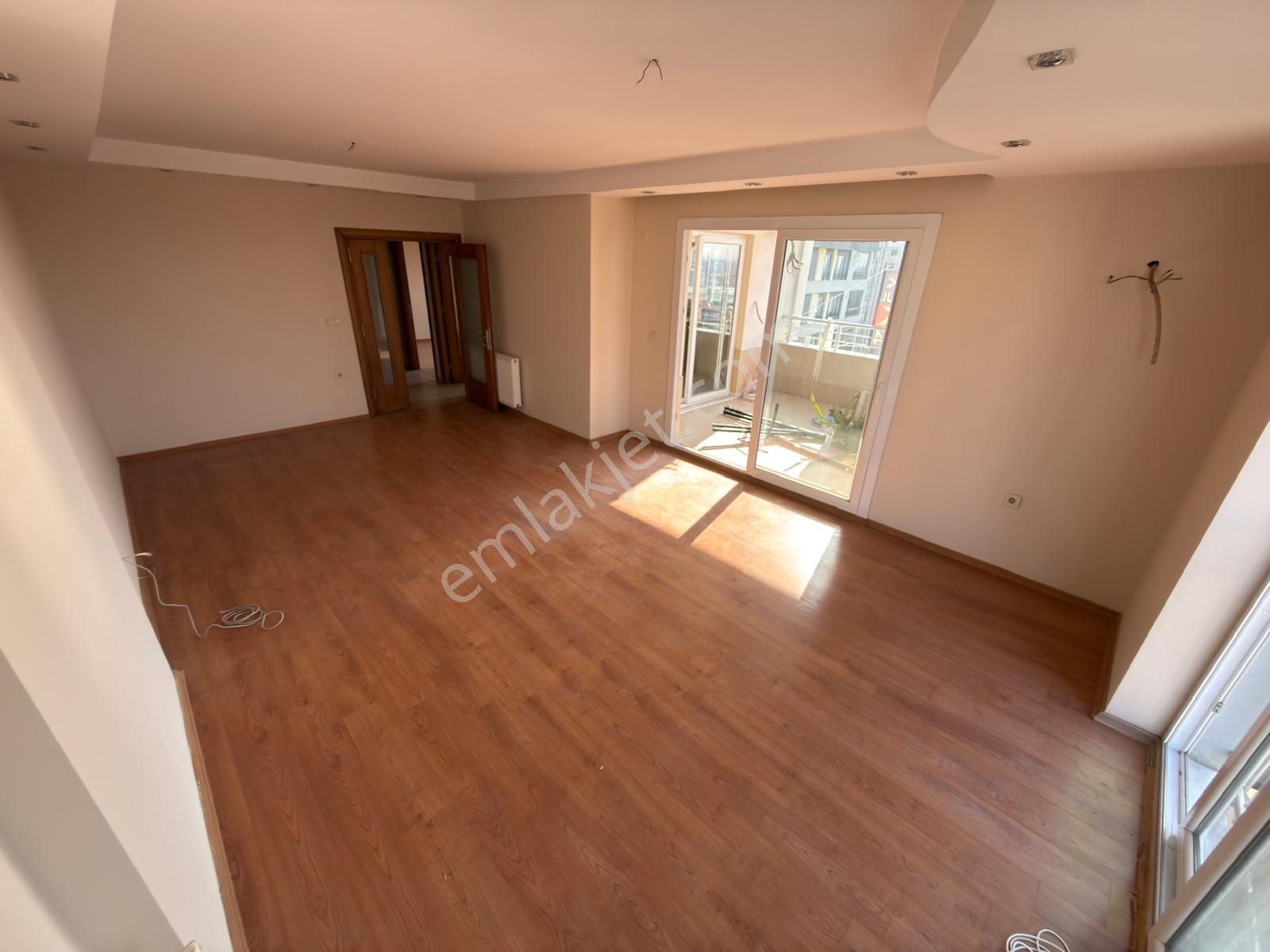 Adana Seyhan Pınar Mah.kiralık 3+1 Daire Site İçi Doğalgazlı Ebeveynbanyolu Kilerli Site - Görsel 13