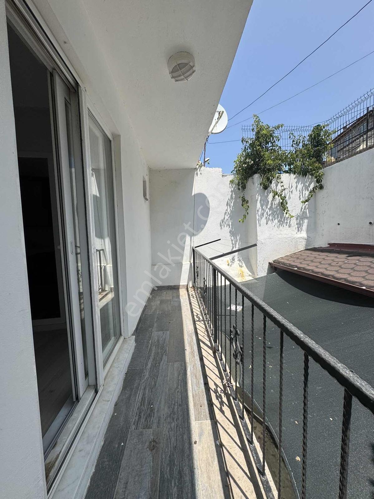 Ayvalıkta Satılık Müstakil Ev (terasta Huzur Var ) - Görsel 19