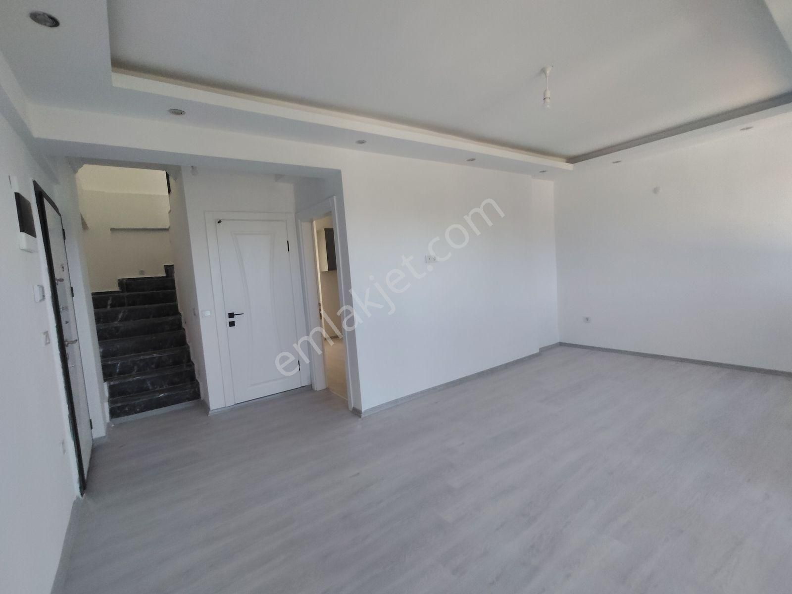 Gerişburnun ^da 2+1 Ayrı Mutfaklı Manzaralı Çatı Dubleks Daire - Görsel 7