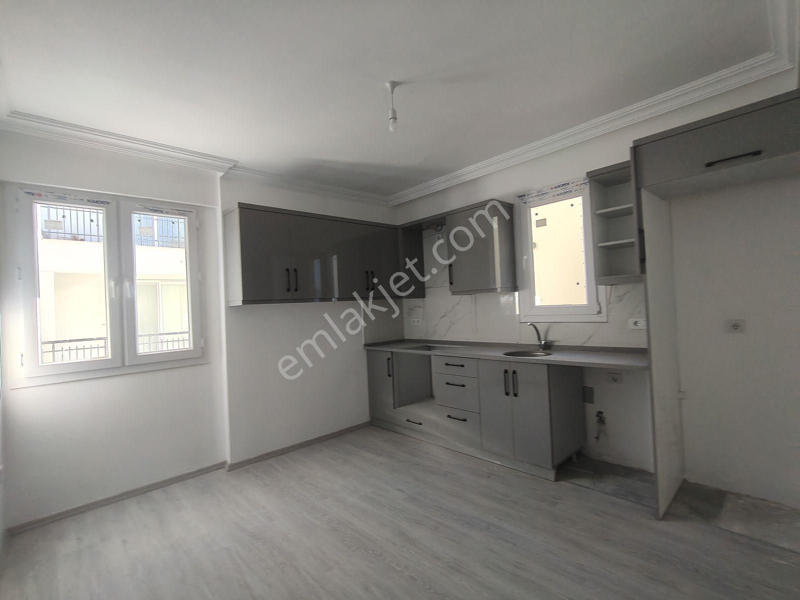 Gerişburnun ^da 2+1 Ayrı Mutfaklı Manzaralı Çatı Dubleks Daire - Görsel 23