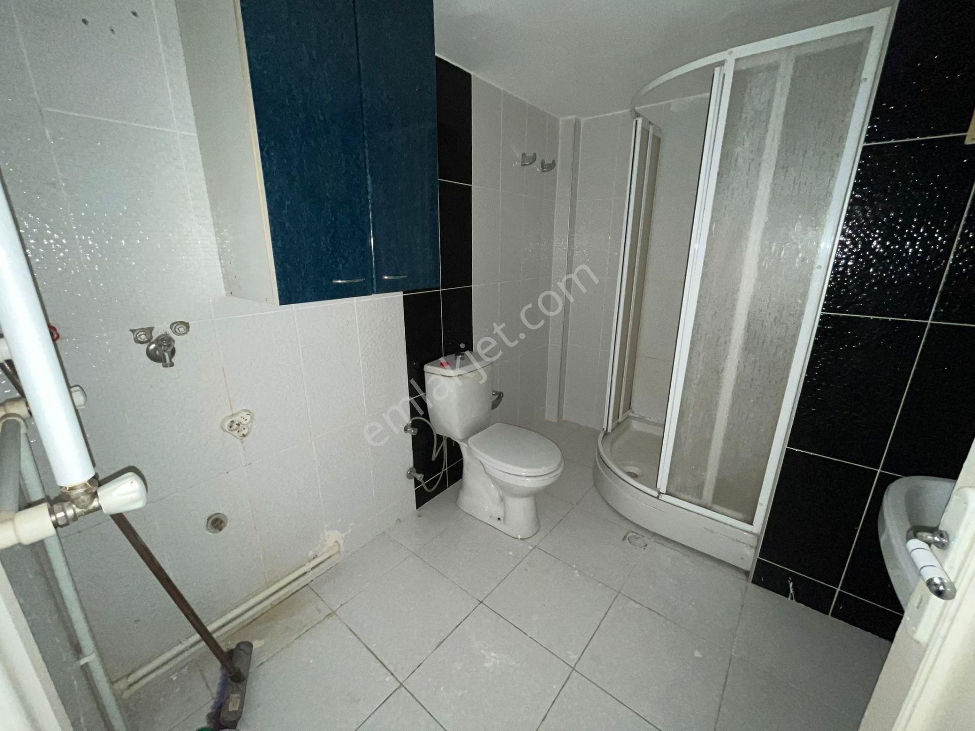 Asil'den Üçkuyularda Cadde Paraleli Temiz Arakat Depozitosuz - Görsel 15