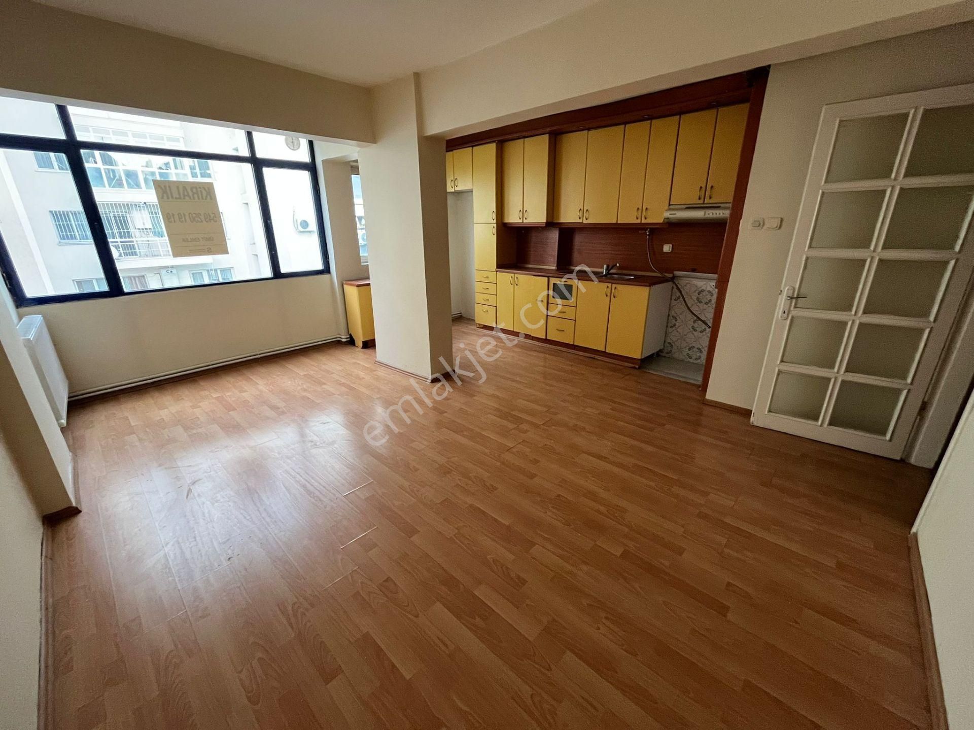 Asil'den Üçkuyularda Cadde Paraleli Temiz Arakat Depozitosuz - Görsel 7