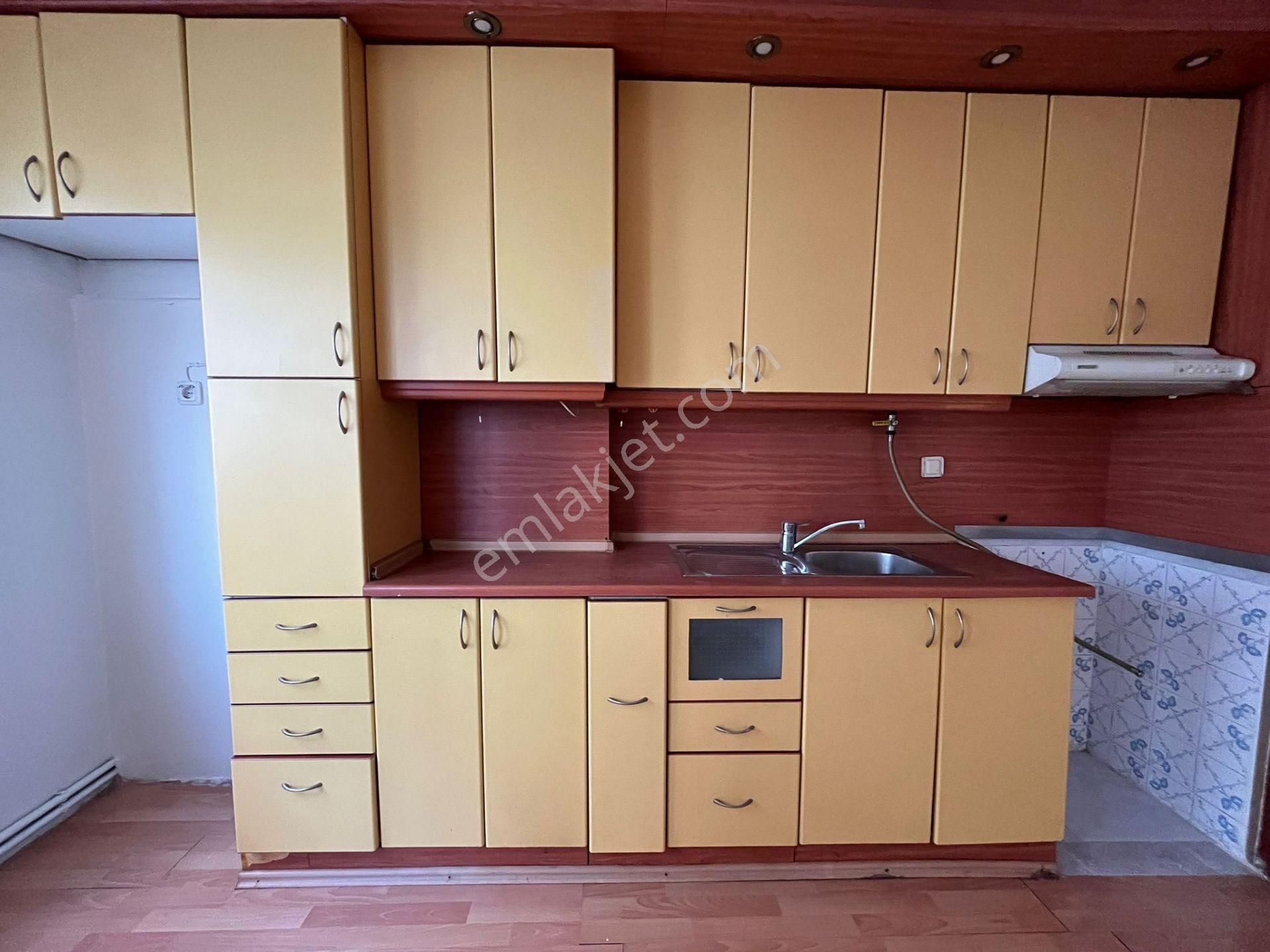 Asil'den Üçkuyularda Cadde Paraleli Temiz Arakat Depozitosuz - Görsel 11