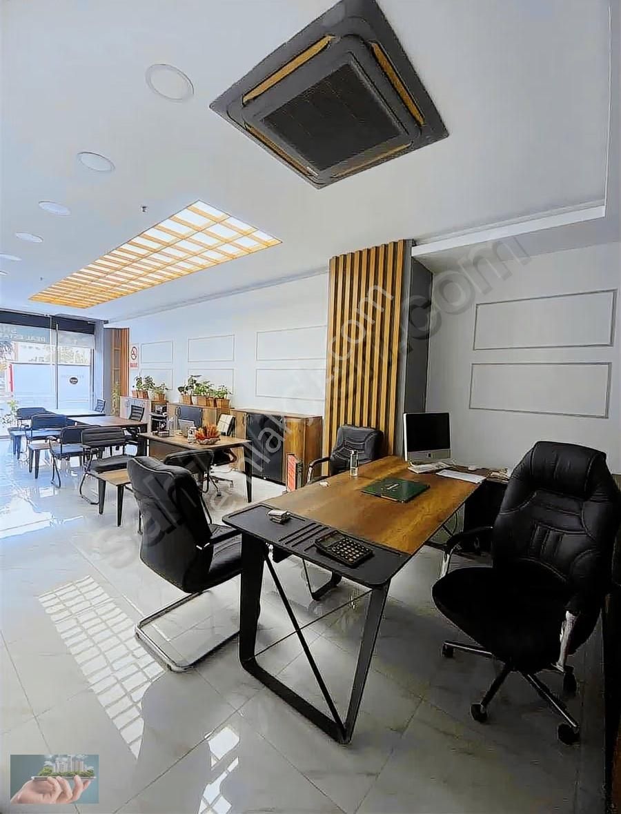 Beylikdüzü Cumhuriyet Mahallesinde Düz Giriş Satılık Dükkan! - Görsel 6