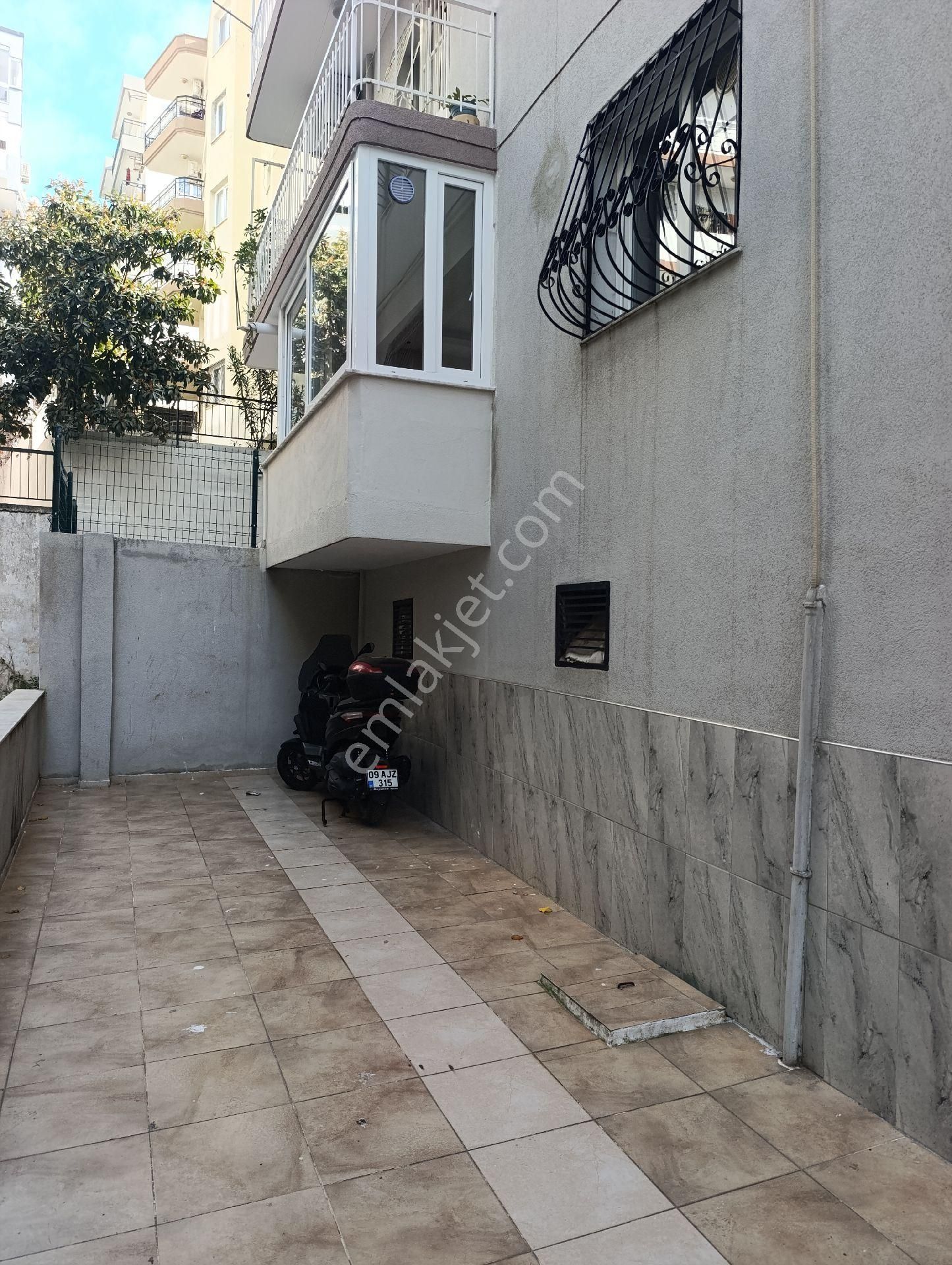 Hatay Basın Sitesi 175 Sokakta Teraslı Lüx Konsept 3+1 110 M2 Açık Mutfaklı - Görsel 6