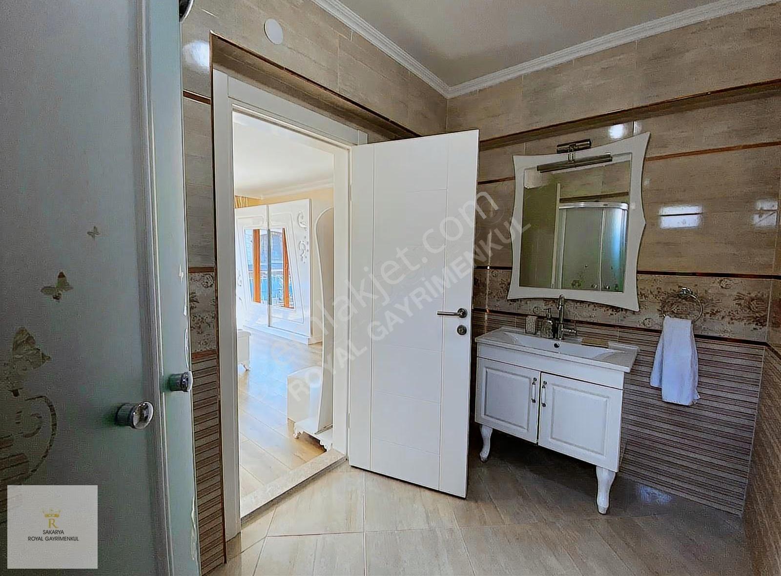 Sapanca'da Müstakil Havuzlu Villa/sakarya Royal'den - Görsel 32