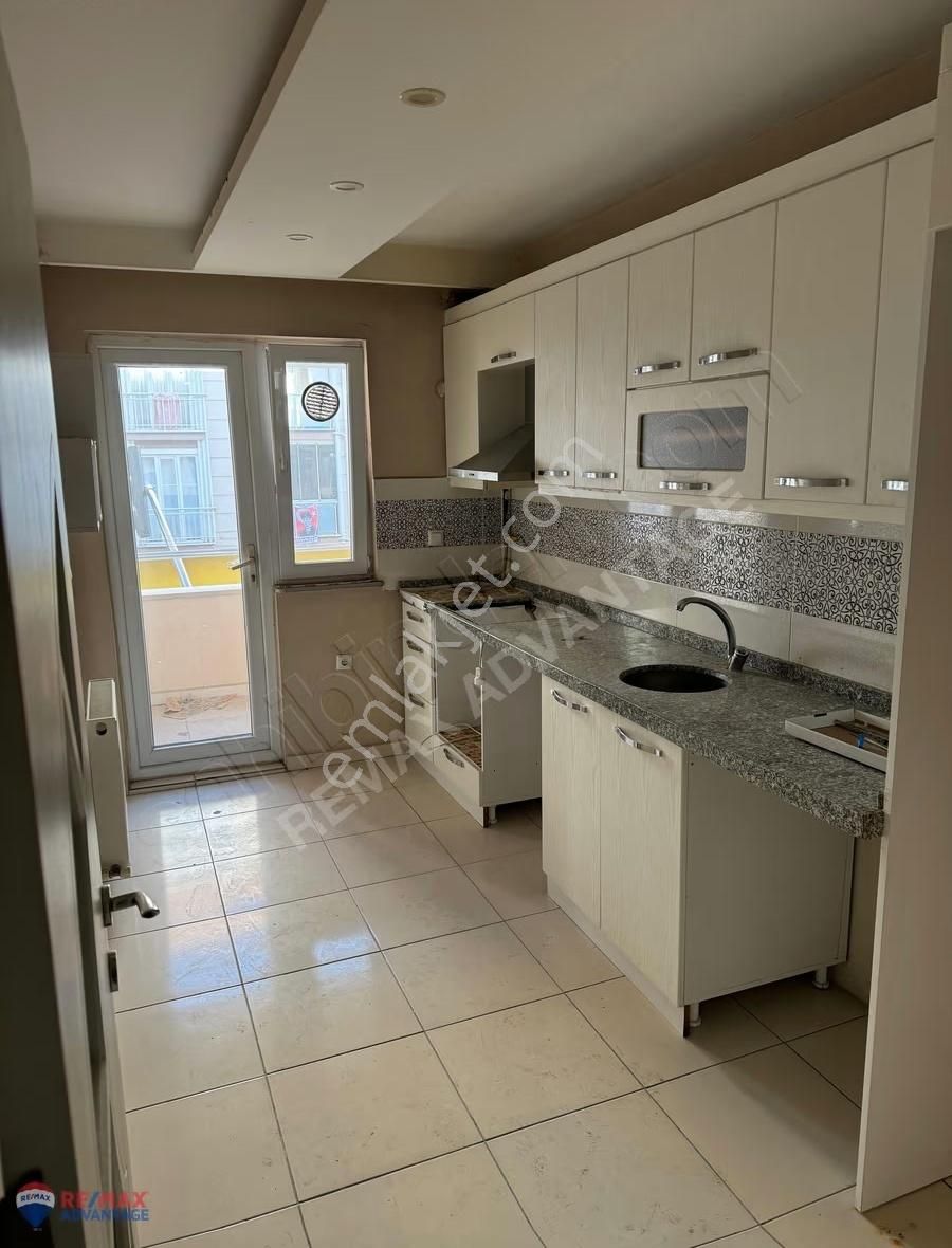 Remax Advantage'den Kiralık 2+1 Demirtaş Çevreyolu Cadde Üzeri - Görsel 3