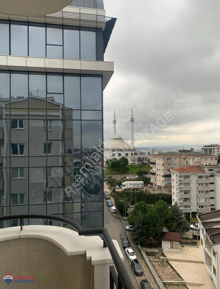 Remax Advantage'den Karasu İş Merkezin De Kiralık Ofis - Görsel 6