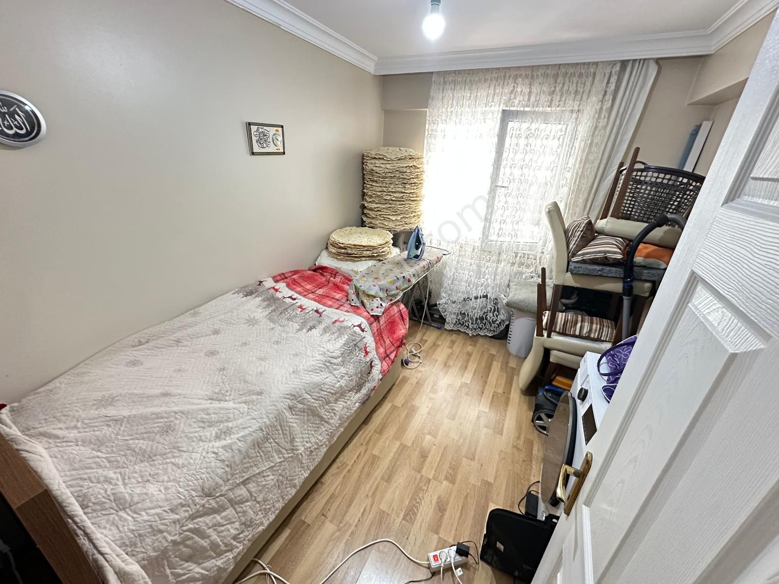 Topçu Mah. 3+1 Ara Katta Asansörlü Geniş Daire - Görsel 11