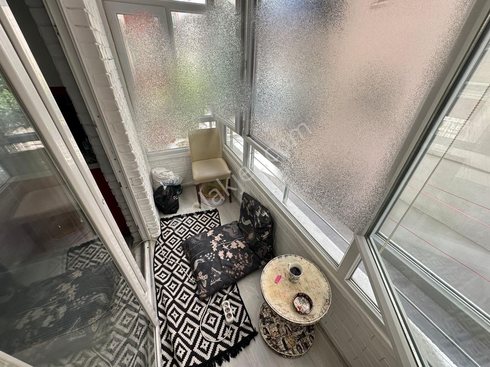 Topçu Mah. 3+1 Ara Katta Asansörlü Geniş Daire - Görsel 33