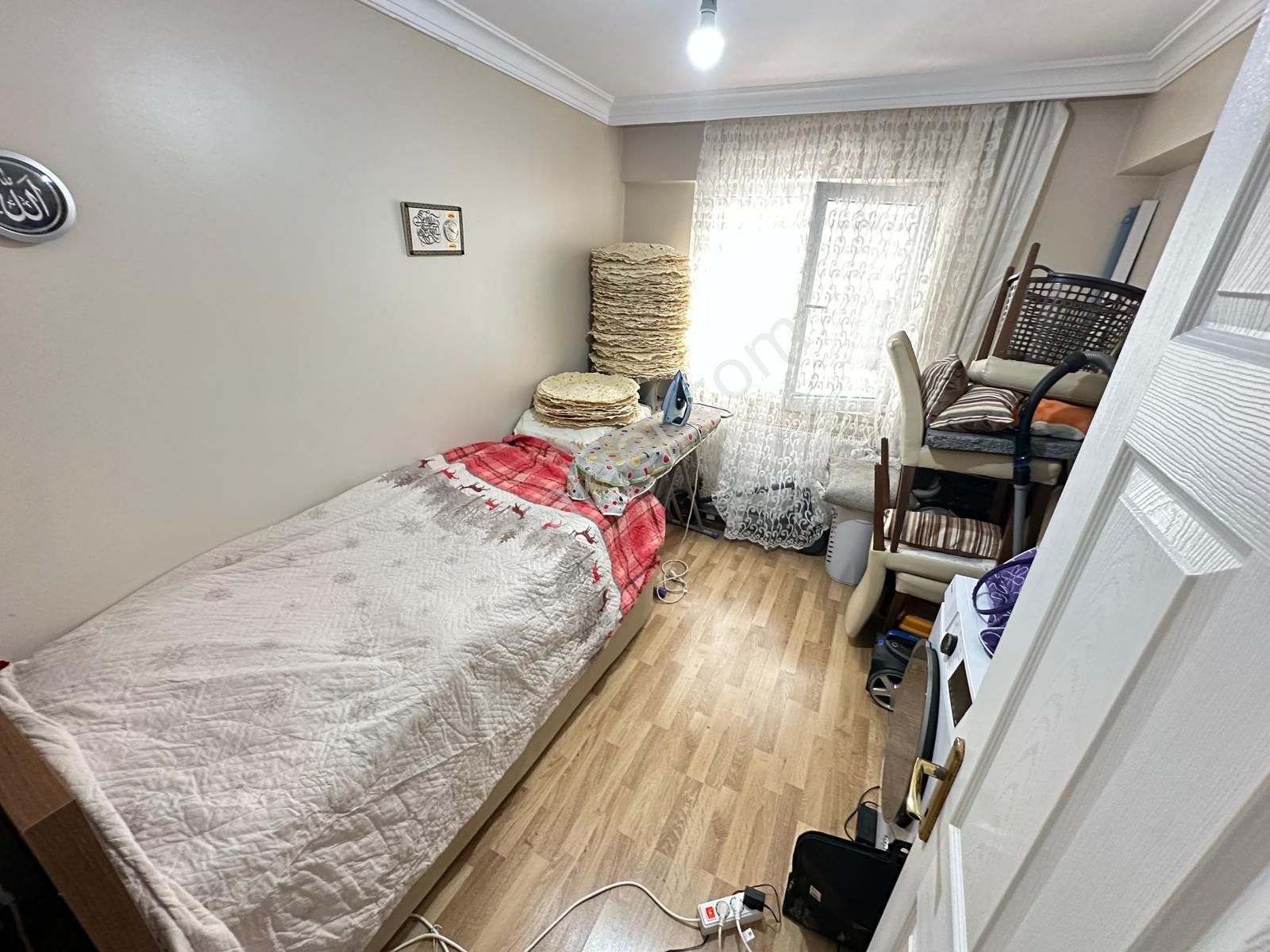 Topçu Mah. 3+1 Ara Katta Asansörlü Geniş Daire - Görsel 13