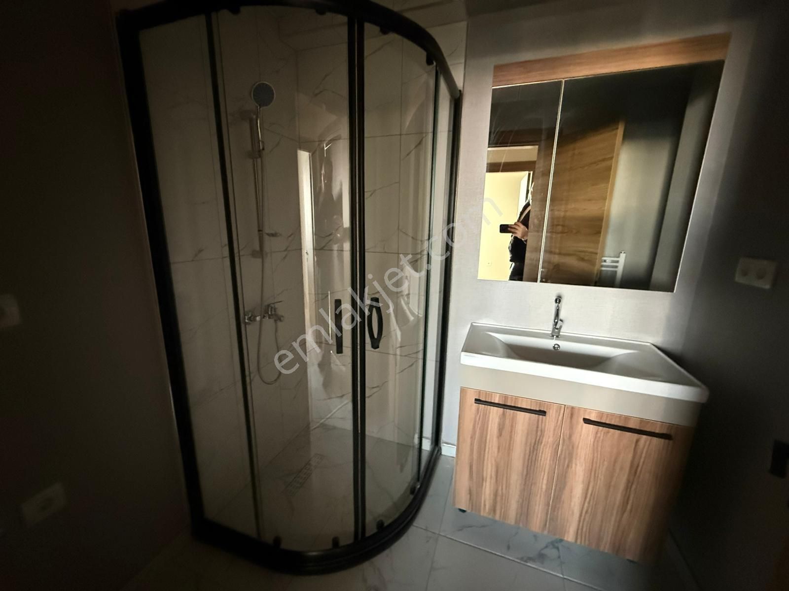 Eryaman Gözdesi Yeşilovada Bulvar Cephe 6.kat Oturuma Hazır 2+1! - Görsel 14