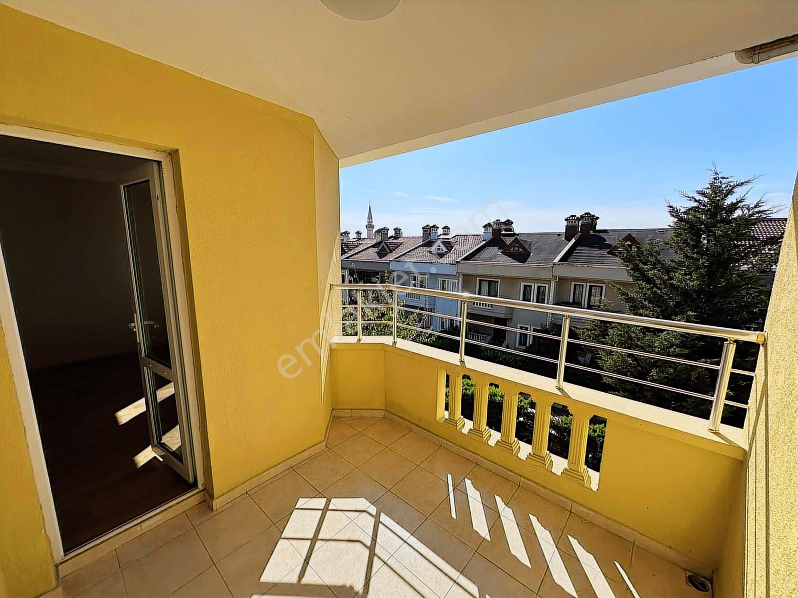 Göktürk Ravza Sitesinde Manzaralı 6+2 Kiralık Villa - Görsel 20