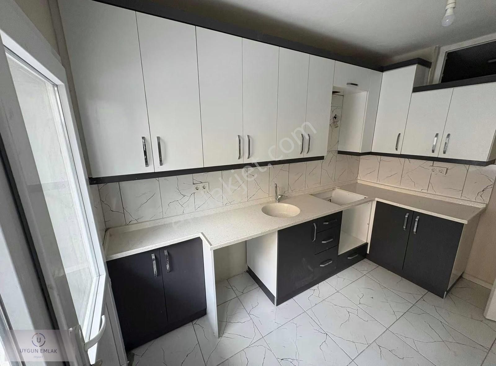 Konak Mehtap Mah. Cimenli Camii Yanı Kiralık Kiralık Daire