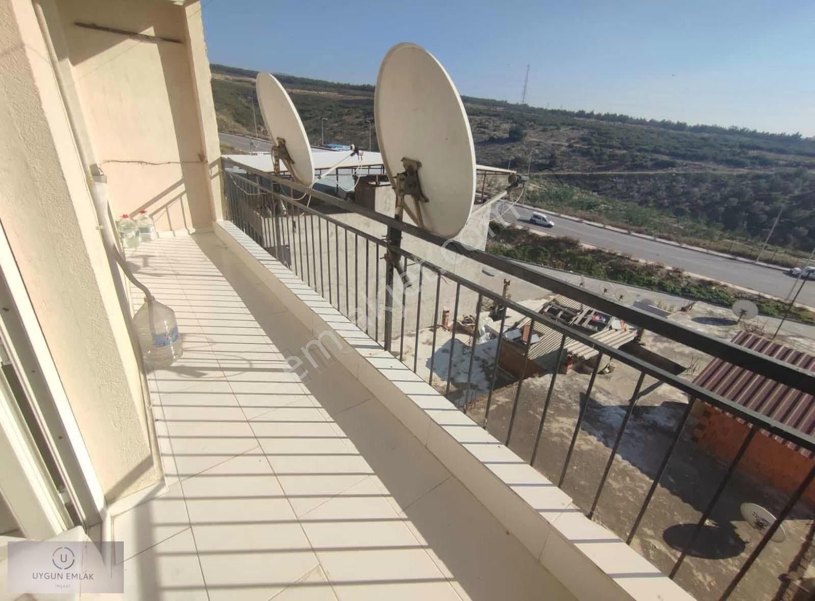 Buca Adatepe Mahalesi 2+0 Teraslı Eşyalı Kiralık Daire - Görsel 11