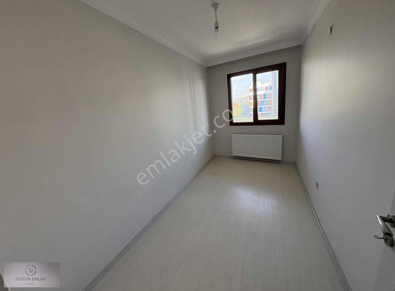 Buca Yenigün'de Zübeyde Hanım Koleji Karşısı Satılık 3+1 Daire - Görsel 3