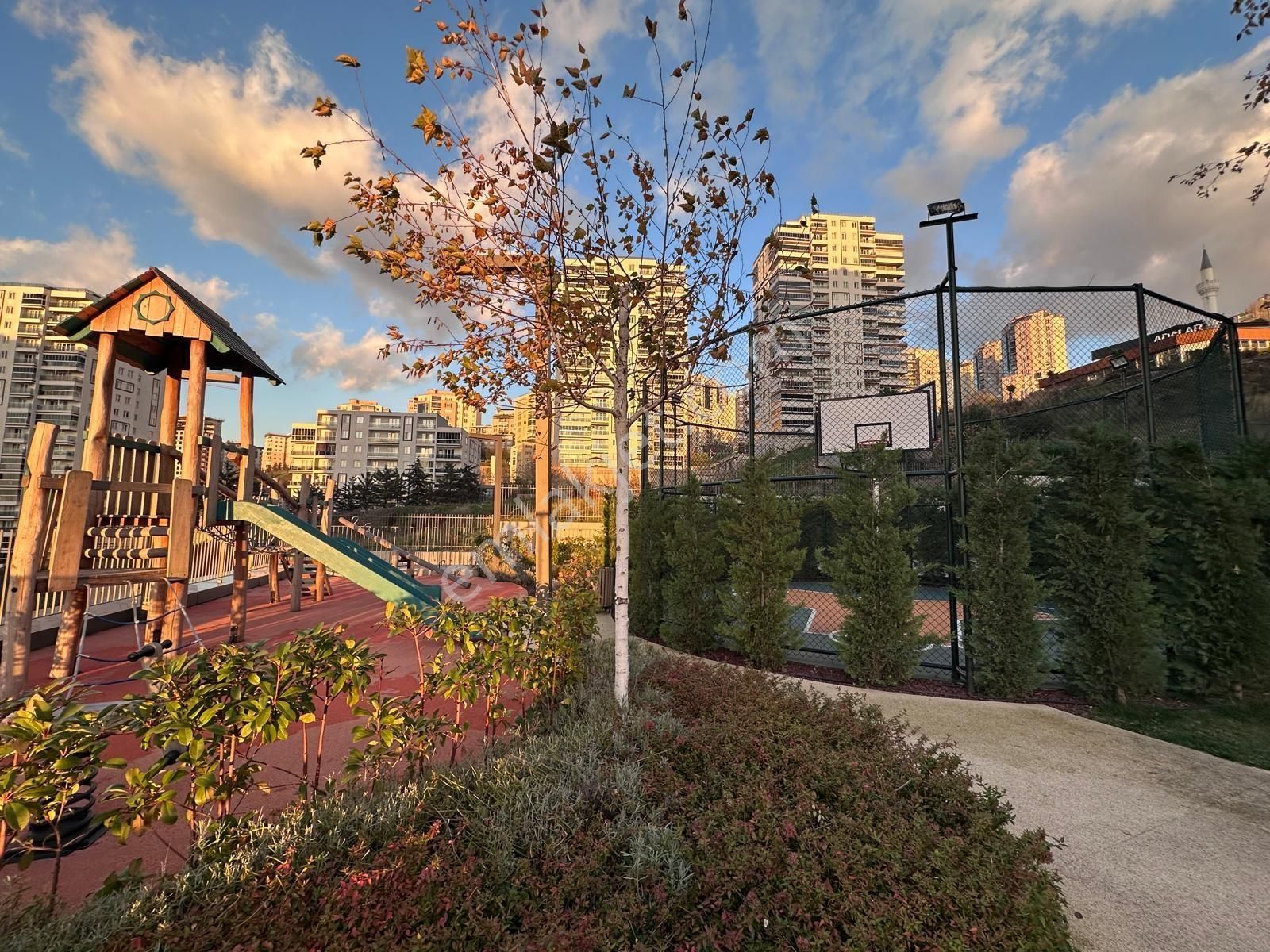 Tek Yetkili Mesa Panaromada 2+1 Net70m2 Balkonlu Deniz Manzaralı - Görsel 11