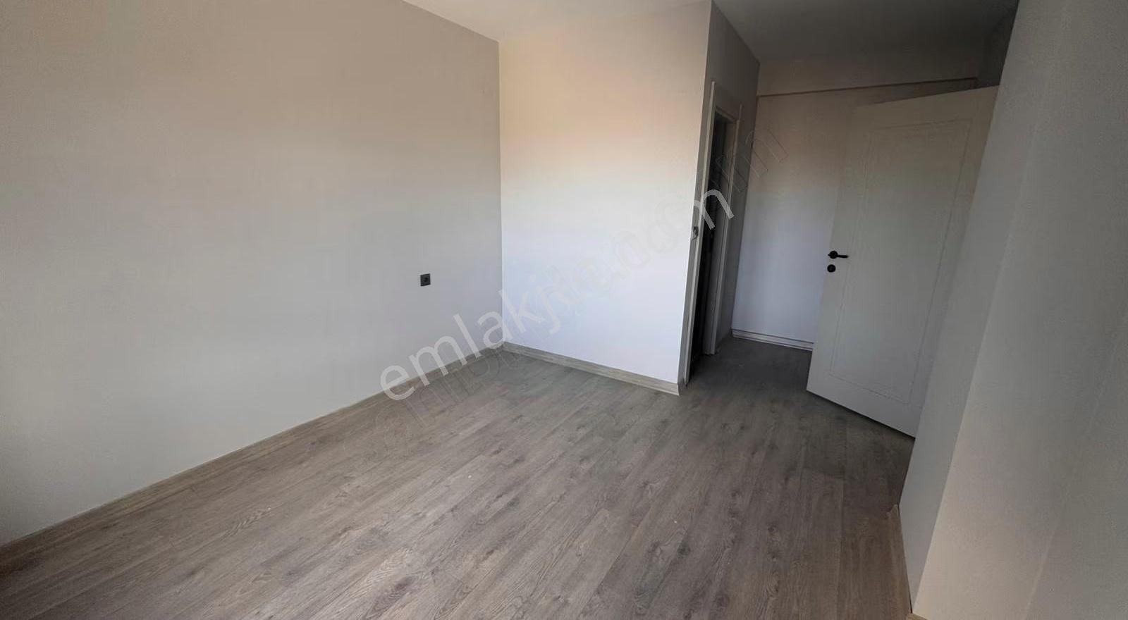 Batı Sitesi Mah.site İçerisinde Nezih Modern Satılık 2+1 Daire - Görsel 23
