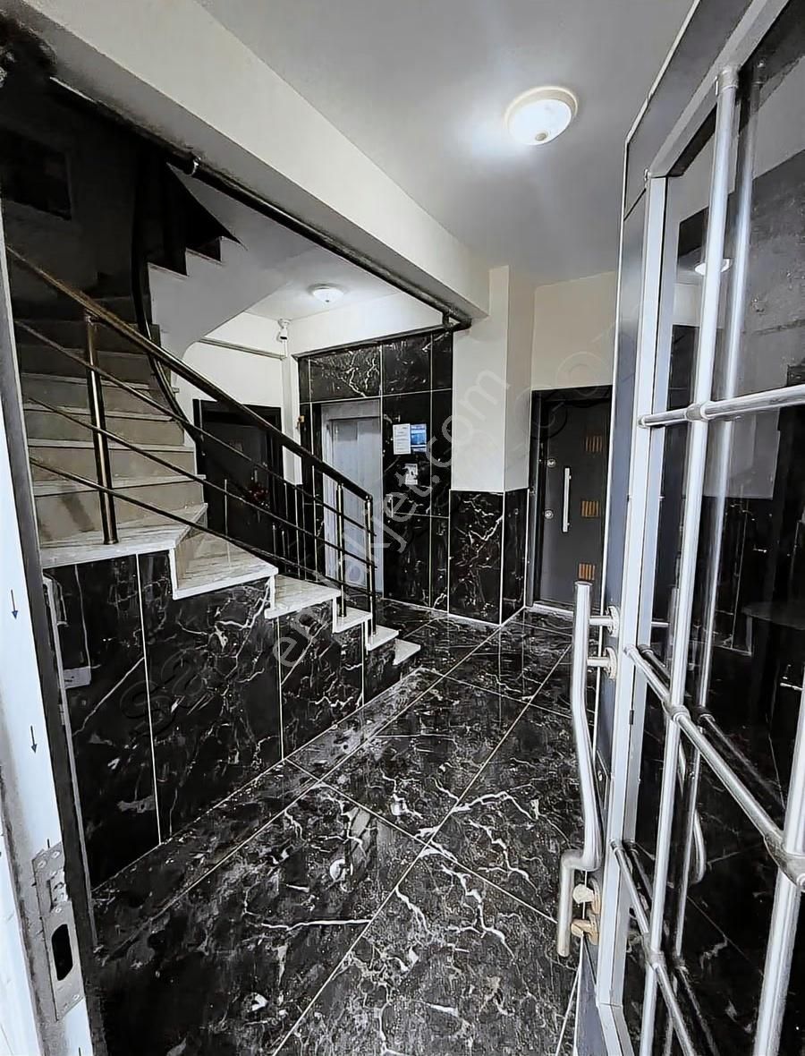 Sultanbeyli'de Butik Site'de Ebeveyn Banyolu Lüks 2+1 Daire - Görsel 21