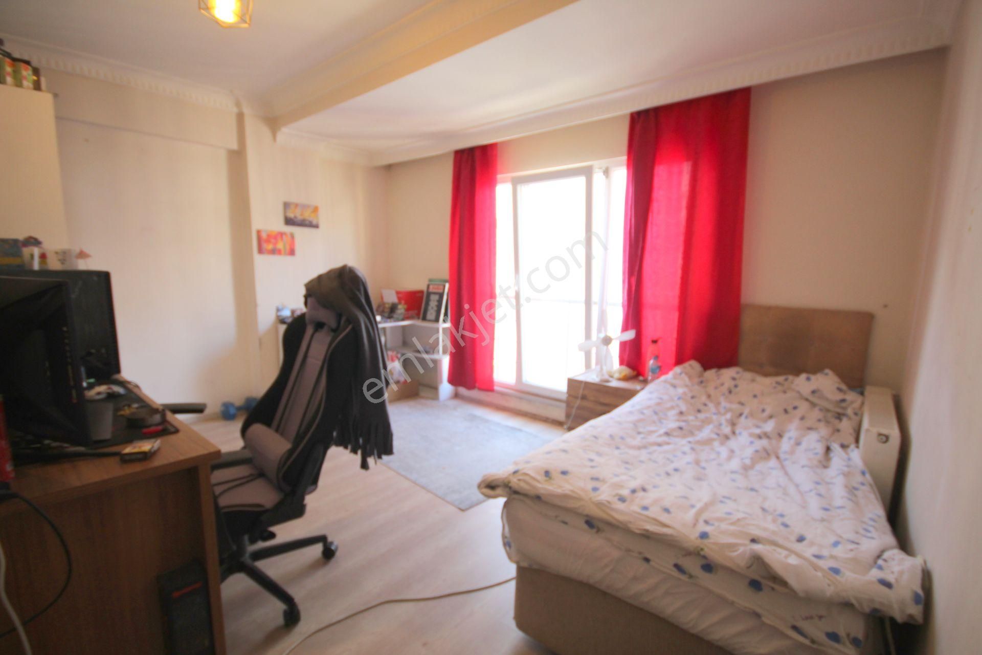 Old City'den E-5 Metrobüse Yakın 4.kat 3+1 120m2 7yıllıkbinalüx - Görsel 35