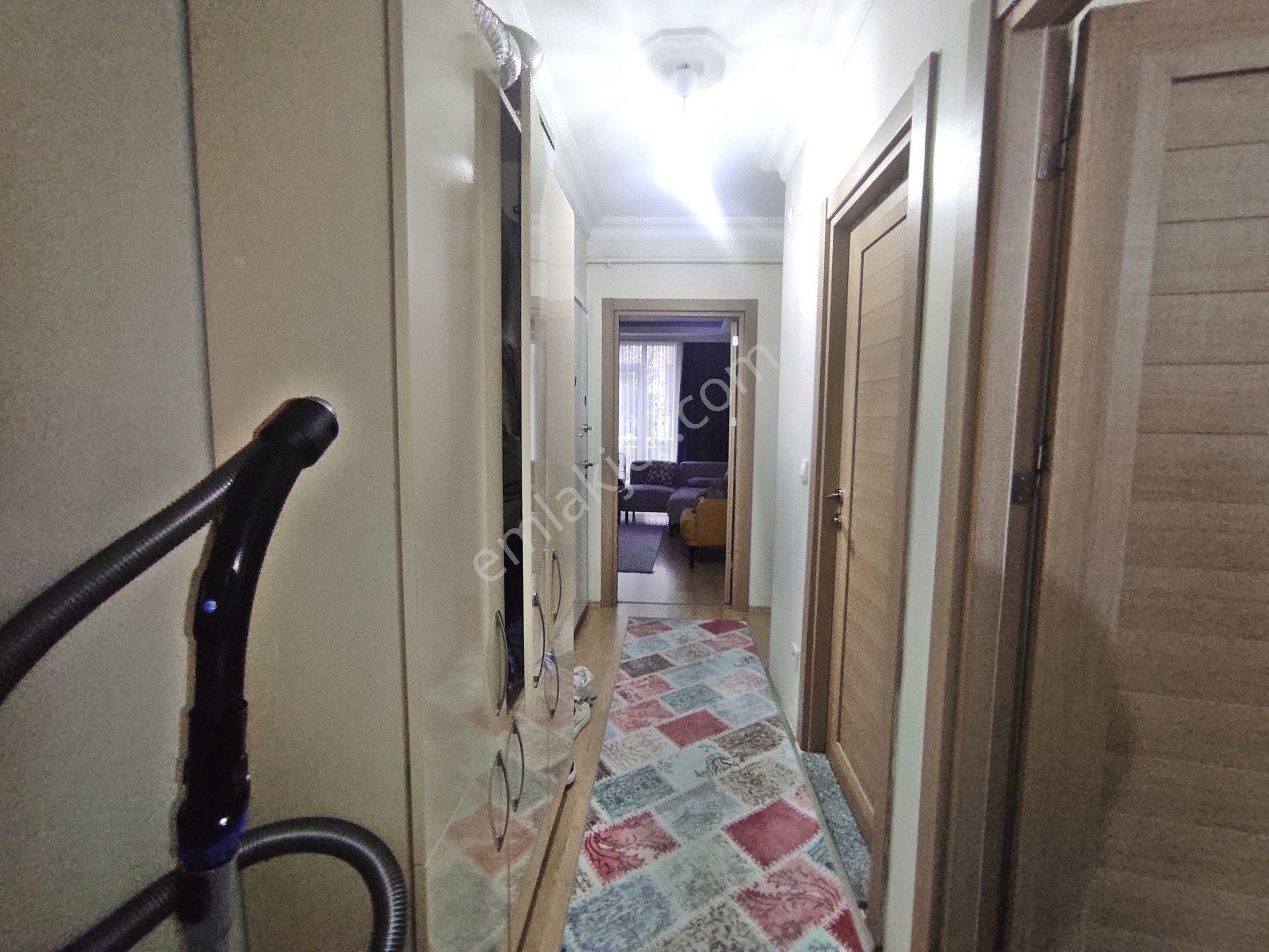 Bahçelievler Cumhuriyet Mah Cadde Üstü 75,m2-2+1-1,kat Daire - Görsel 24