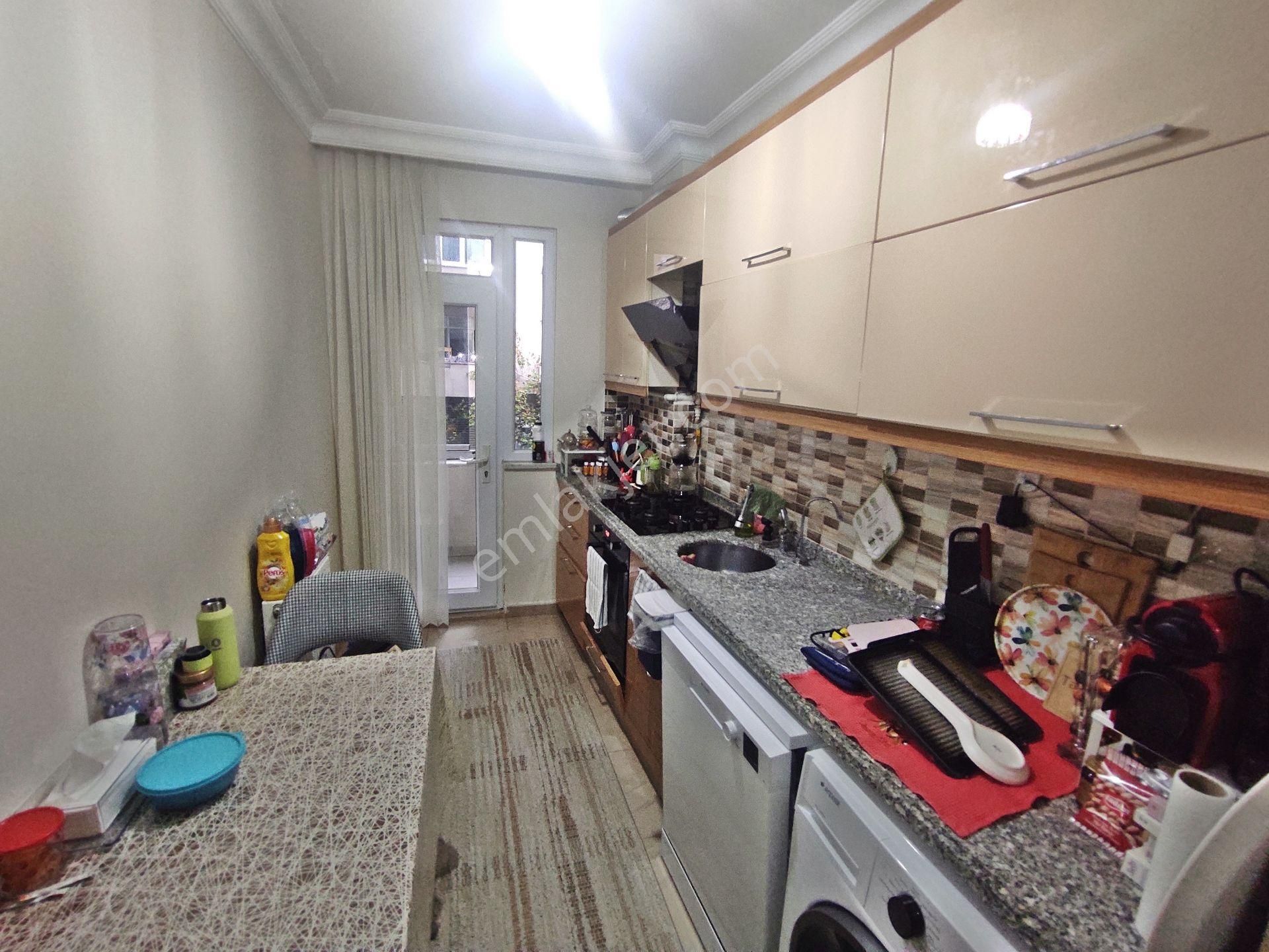 Bahçelievler Cumhuriyet Mah Cadde Üstü 75,m2-2+1-1,kat Daire - Görsel 8