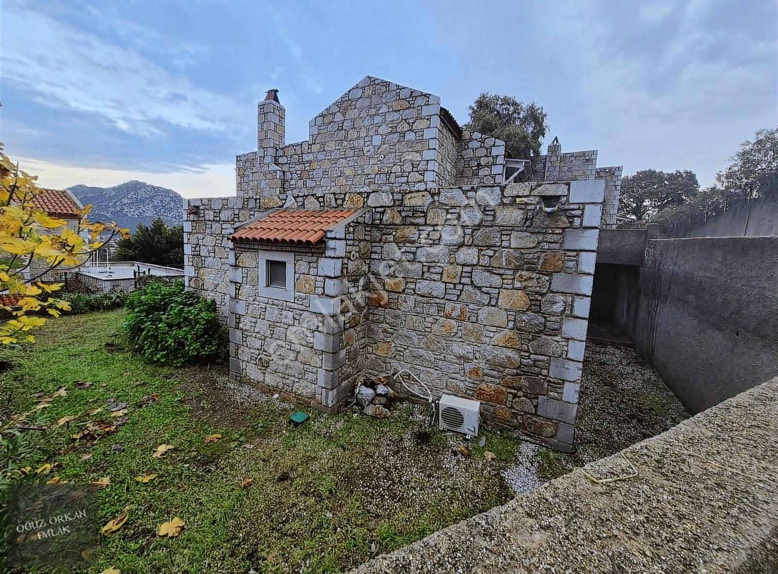 Bodrum Yakaköy De Site İçinde Müstakil Taş Villa - Görsel 17