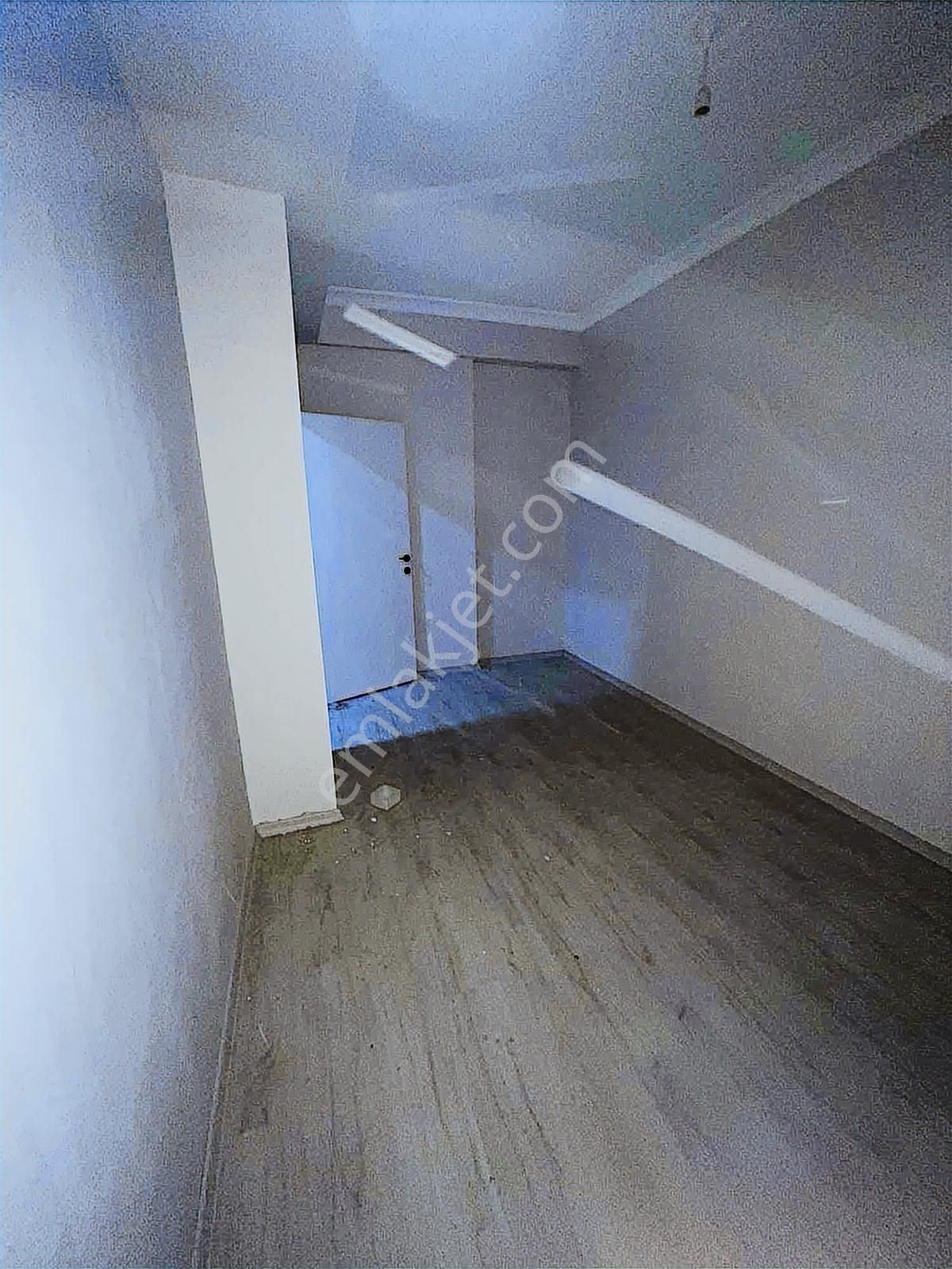 Koru Emlaktan Kiralık 3+1lüx Merkezi Daire - Görsel 5