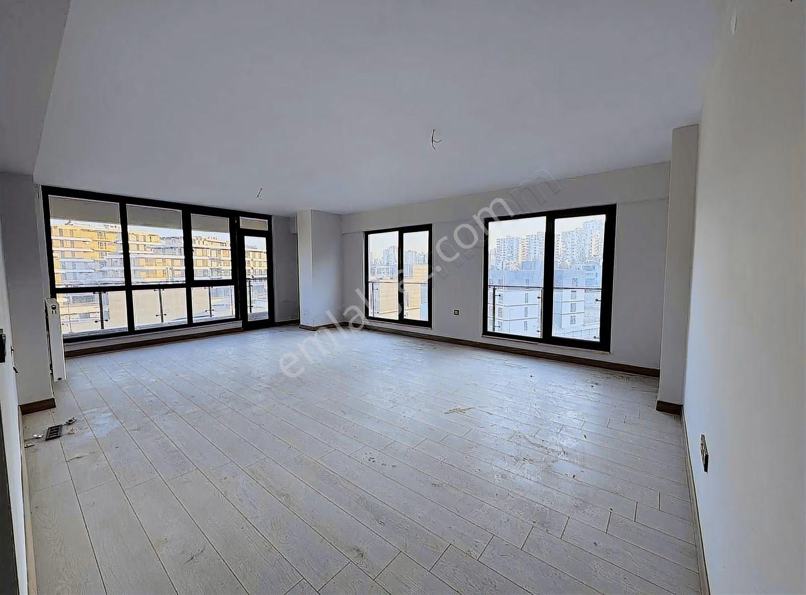 Adnan Menderes Göl Kenarı Tokilerde 4+1 Göl Manzaralı 4+1 Daire - Görsel 14