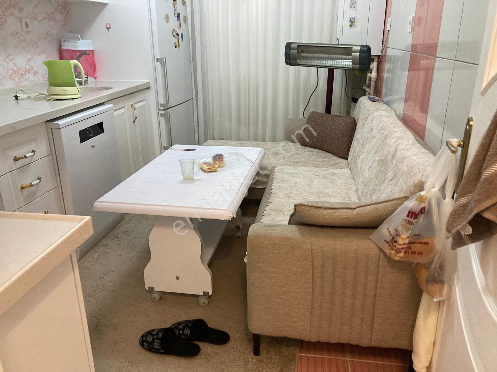 Toprak Emlak'tan Ank Keçiören 23 Nisan Mah De 2+1 Full Yapılı Daire - Görsel 3