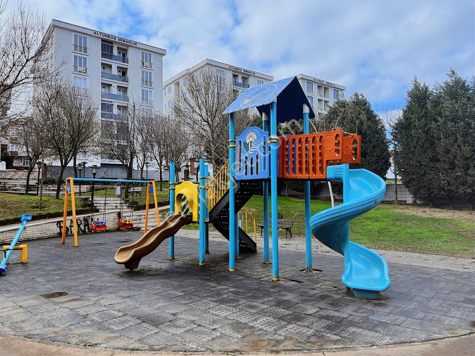 Koru Emlak'tan Kiralık 2+1 Daire Merkezi Konum - Görsel 15
