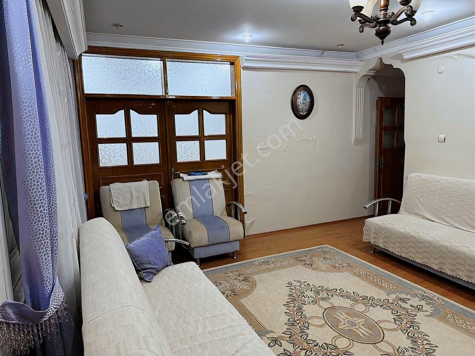 Cadde Üstü / 4+1 150 M² / Eşyalı Daire / Şahane Geniş Kullanışlı - Görsel 9