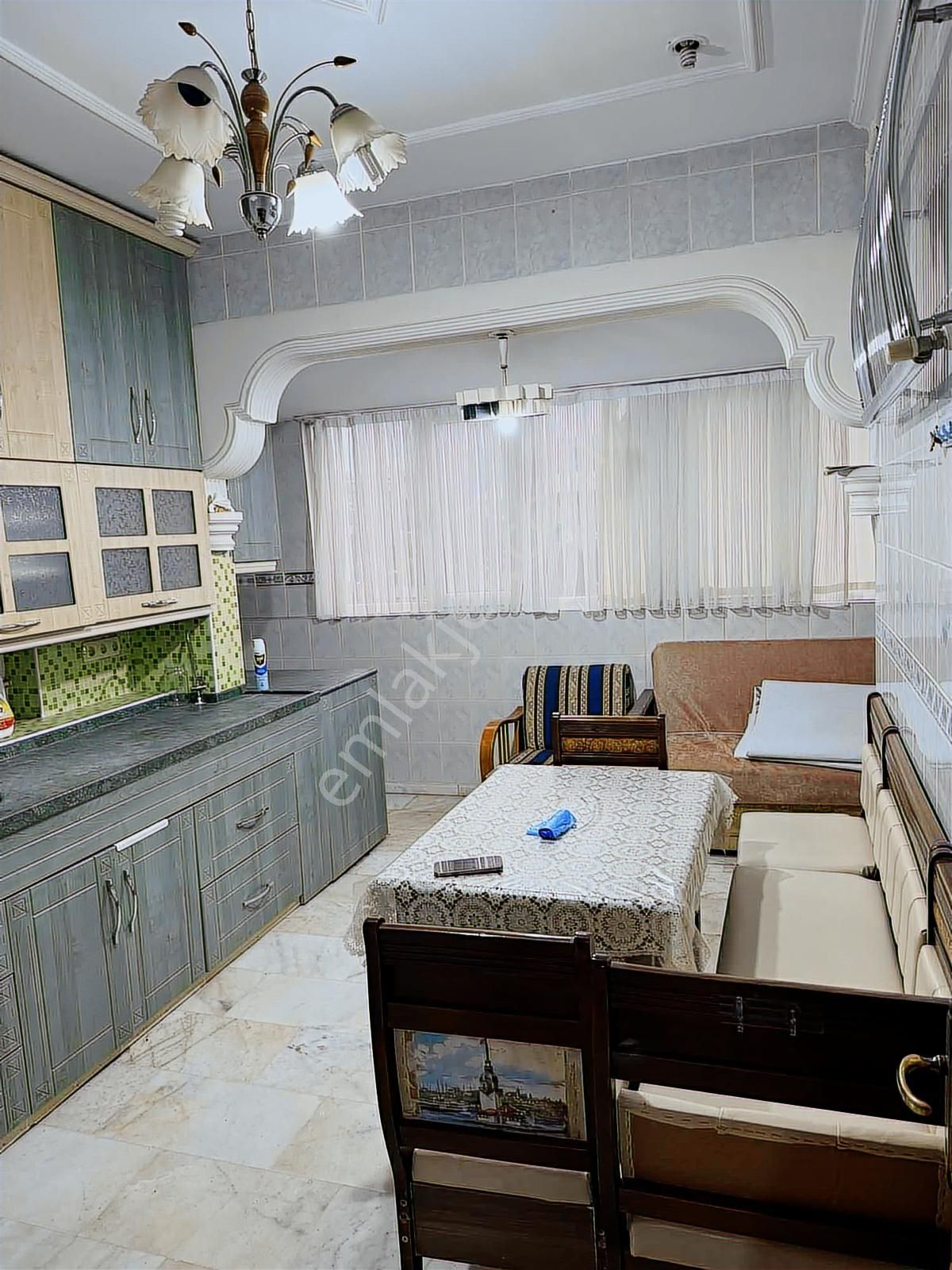 Cadde Üstü / 4+1 150 M² / Eşyalı Daire / Şahane Geniş Kullanışlı - Görsel 5