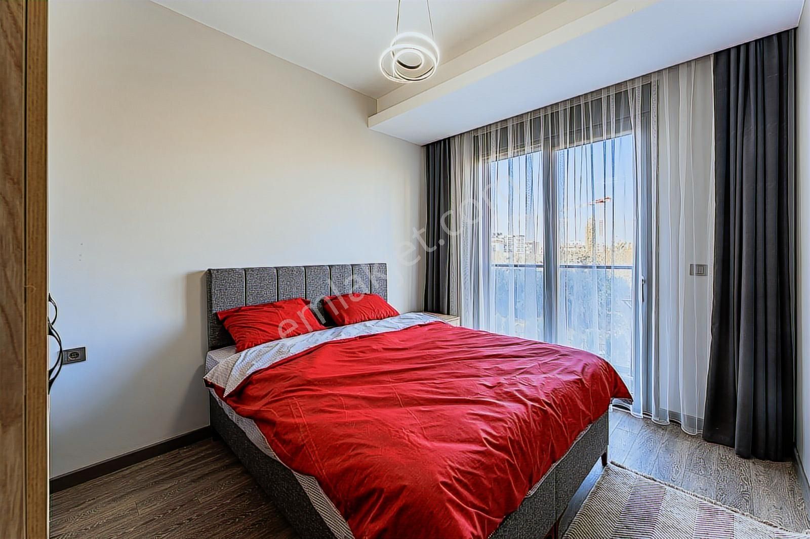 Emlakyaptan Cross Twınste Kiracılı Havuzlu 1+1 Full Eşyalı Daire - Görsel 5